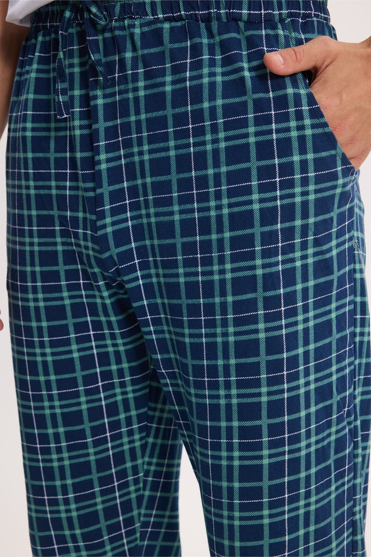 TUDORS Erkek Standart Fit Normal Kesim Pamuklu Kareli Beli Bağcıklı Cepli Lacivert Pijama Altı görsel 3