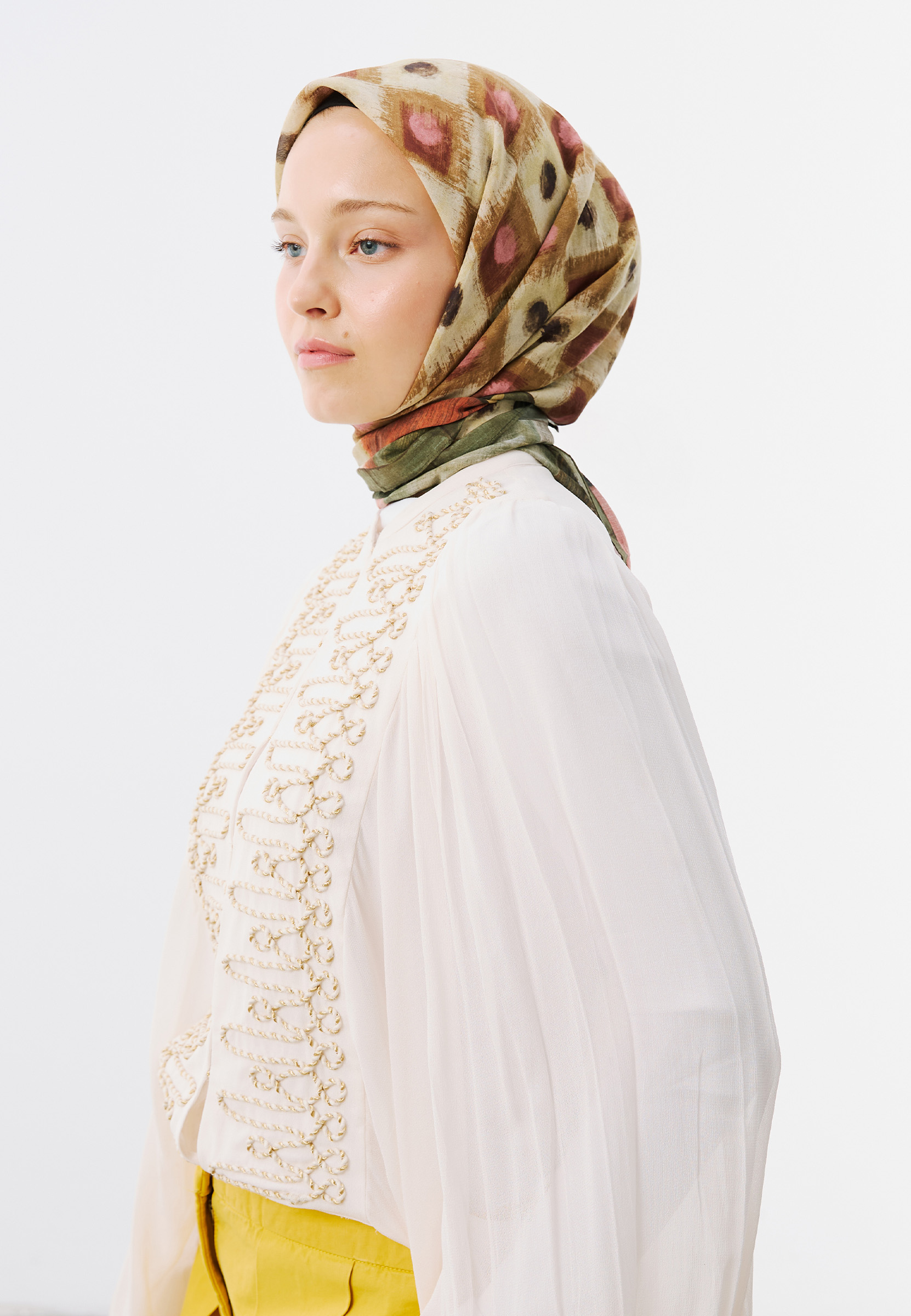 Fresh Scarfs Vintage Board Desen Vual Eşarp Sahra görsel 3