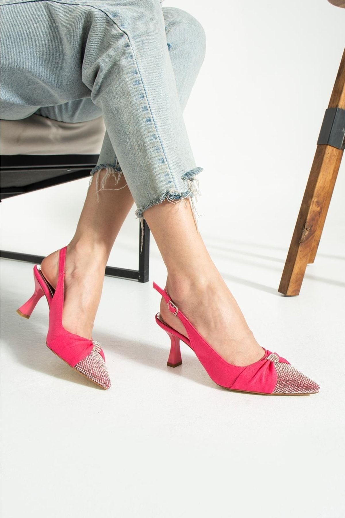 DUXAL SHOES Siyah Saten Önü Taşlı Kadın Topuklu Ayakkabı görsel 3
