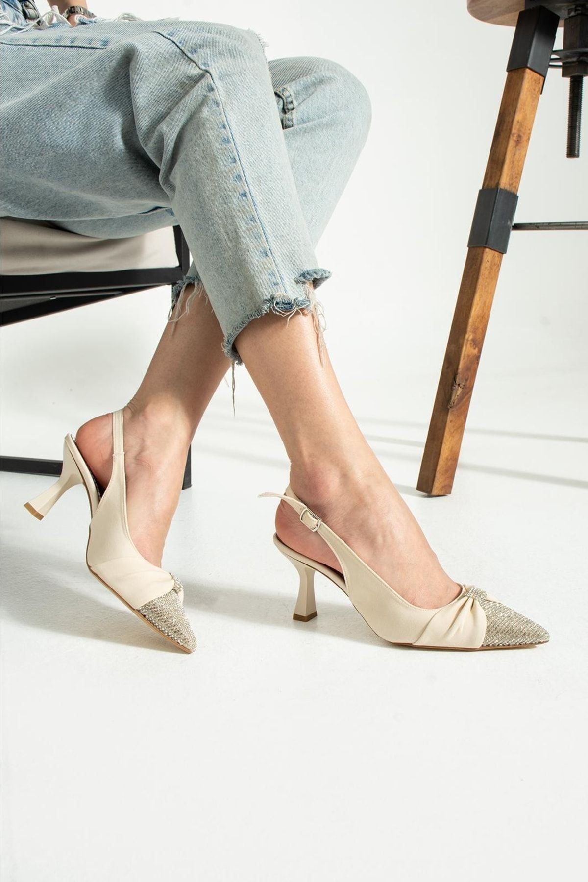 DUXAL SHOES Siyah Saten Önü Taşlı Kadın Topuklu Ayakkabı görsel 5