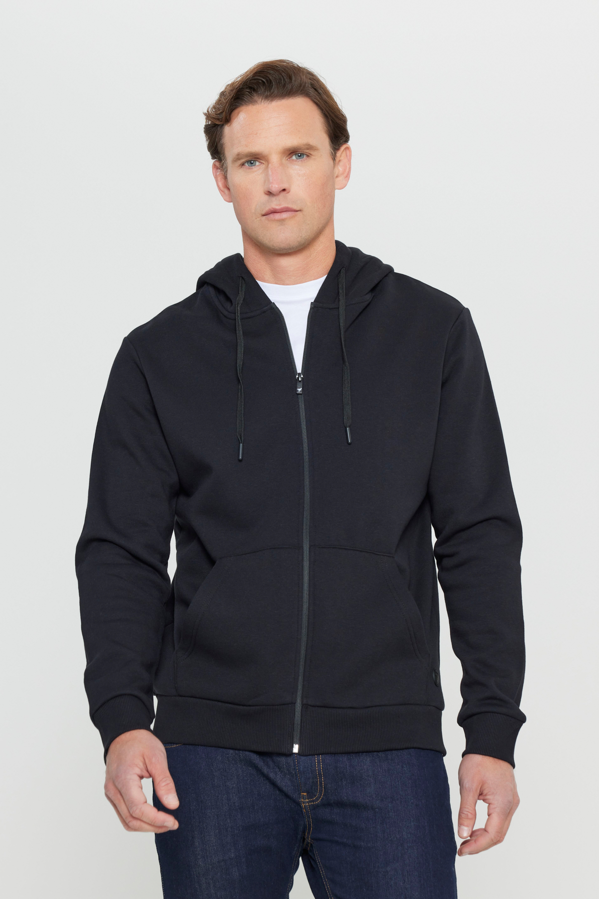 AC&Co / Altınyıldız Classics Siyah Standart Fit Normal Kesim Kapüşonlu Erkek Fermuarlı Sweatshirt Hırka görsel 3