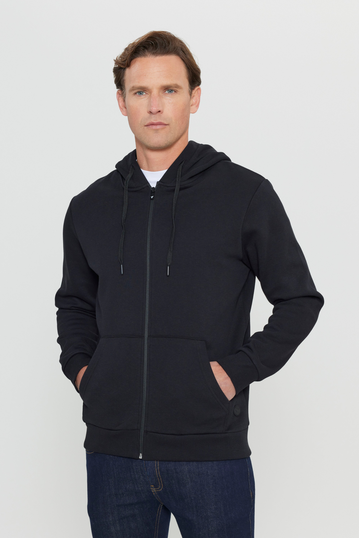 AC&Co / Altınyıldız Classics Siyah Standart Fit Normal Kesim Kapüşonlu Erkek Fermuarlı Sweatshirt Hırka görsel 5