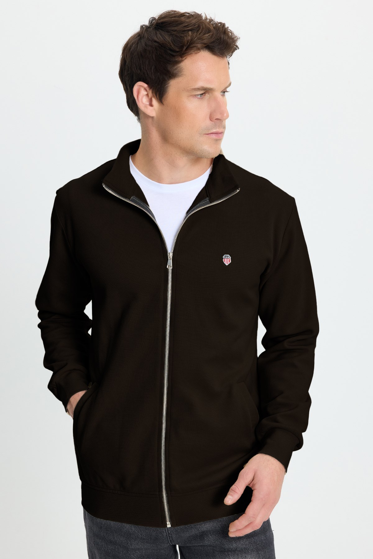 TUDORS Erkek Slim Fit Dar Kesim Pamuklu Tam Fermuarlı Çift Cepli Dik Yaka Koyu Kahverengi Sweatshirt Hırka görsel 3
