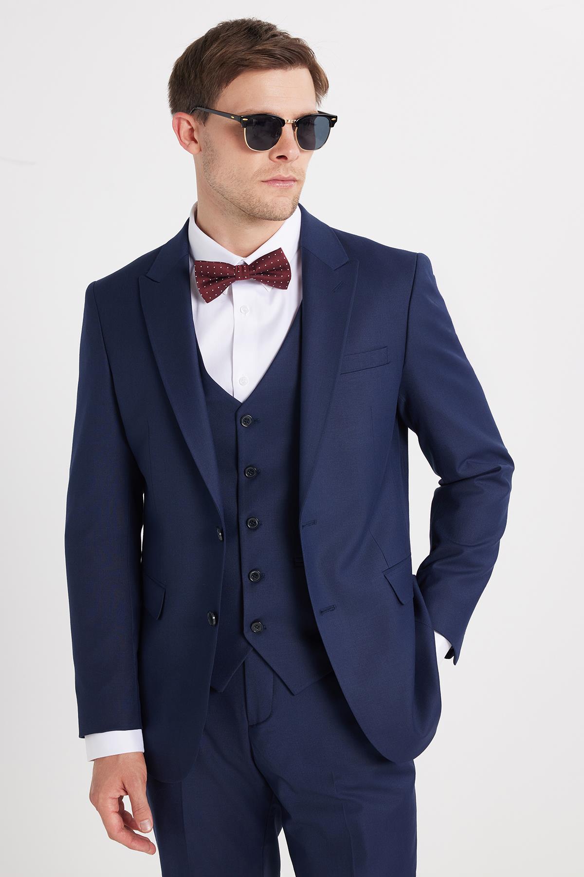TUDORS Erkek Slim Fit Lacivert Esnek Elastanlı Kumaş Sivri Yaka Yelekli Takım Elbise görsel 2