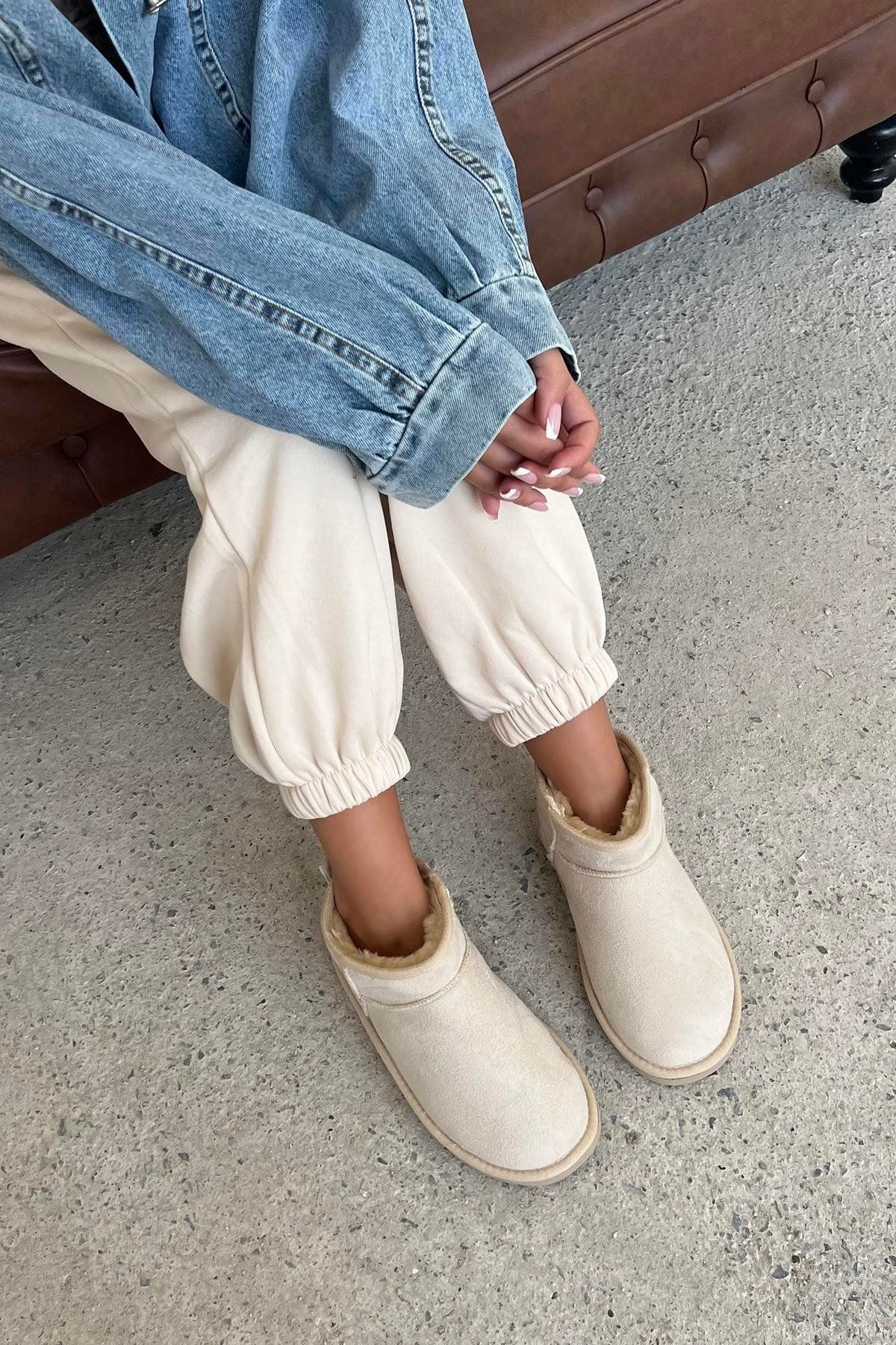 DUXAL SHOES Mini Gri Süet Yarım Bot içi Tüylü Düz Taban Kadın Ayakkabı