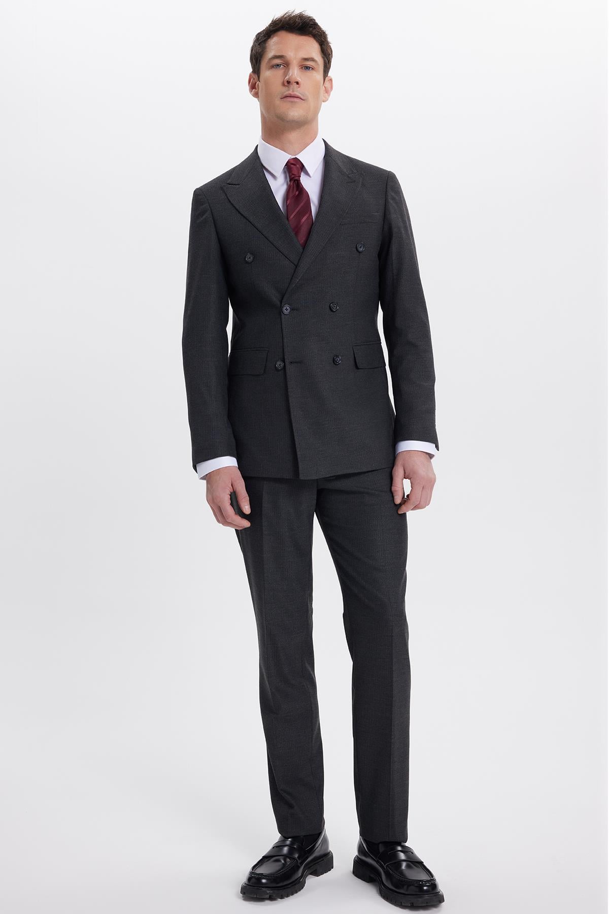 TUDORS Erkek Slim Fit Sivri Yaka Çizgili Kapaklı Cepli Antrasit Takım Elbise