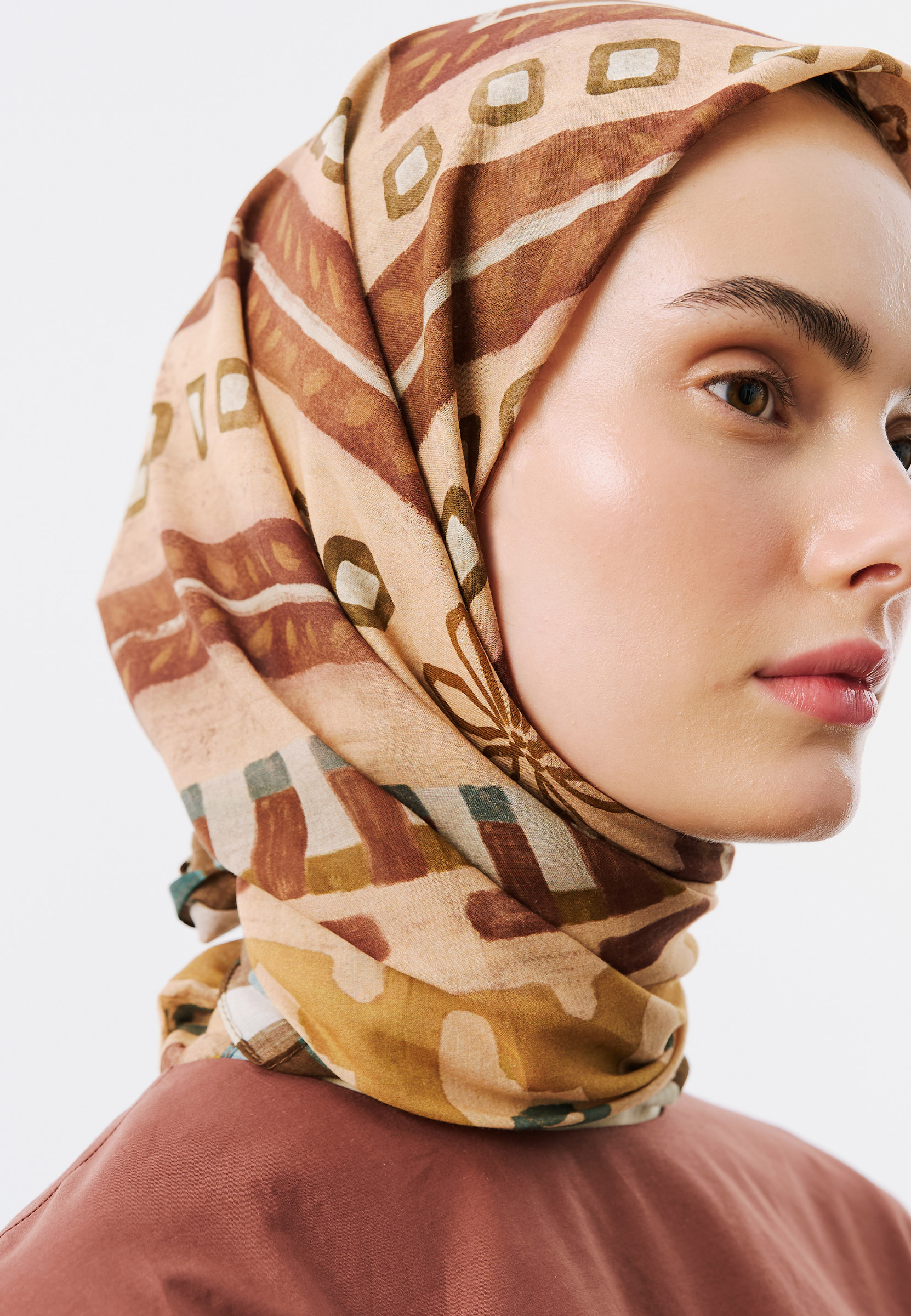 Fresh Scarfs Abstract Flow Desen Vual Eşarp Somon görsel 4