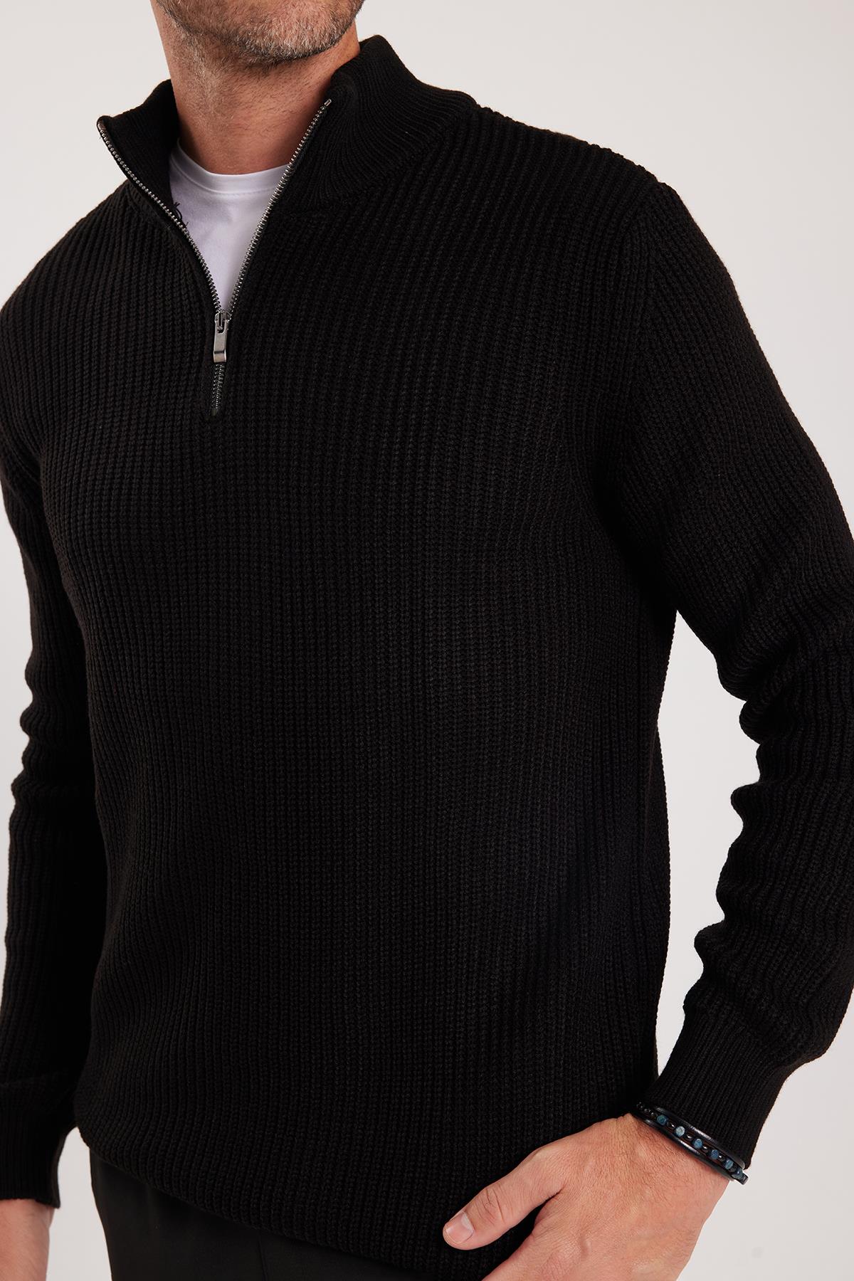 TUDORS Erkek Slim Fit Dar Kesim Fermuarlı Siyah Dik Yaka Triko Kazak görsel 3