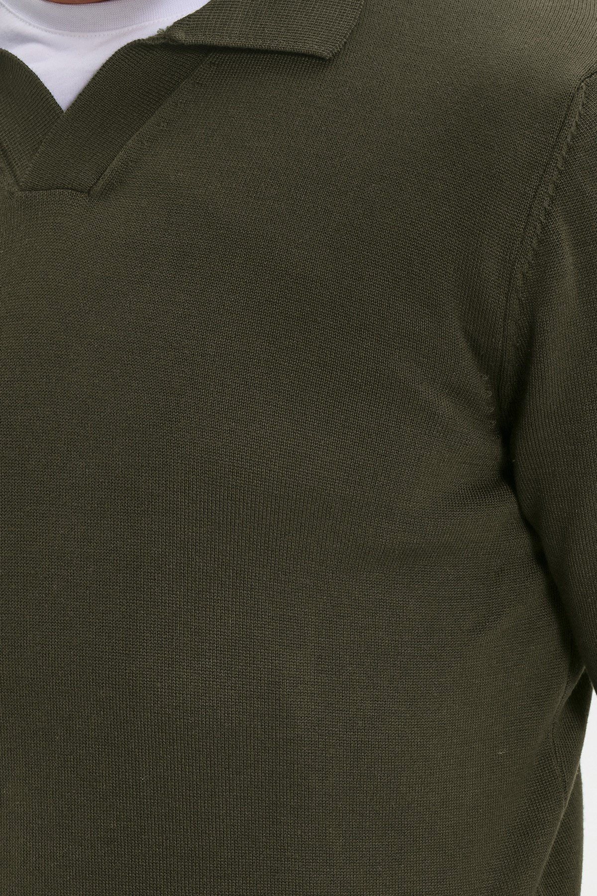 TUDORS Erkek Standart Fit Normal Kesim Polo V Yaka Yeşil Triko Kazak görsel 4