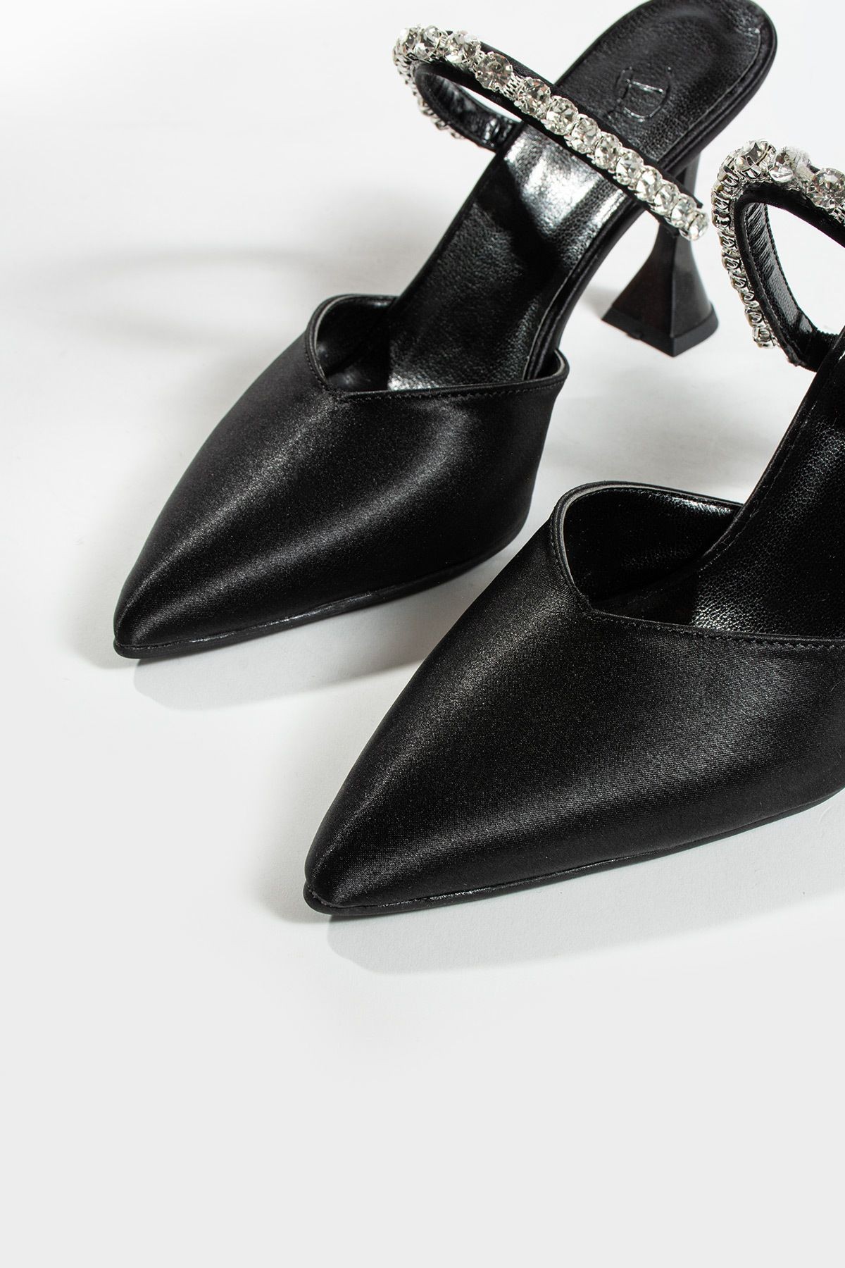 DUXAL SHOES Turuncu Saten Taş Detaylı Topuklu Ayakkabı görsel 3