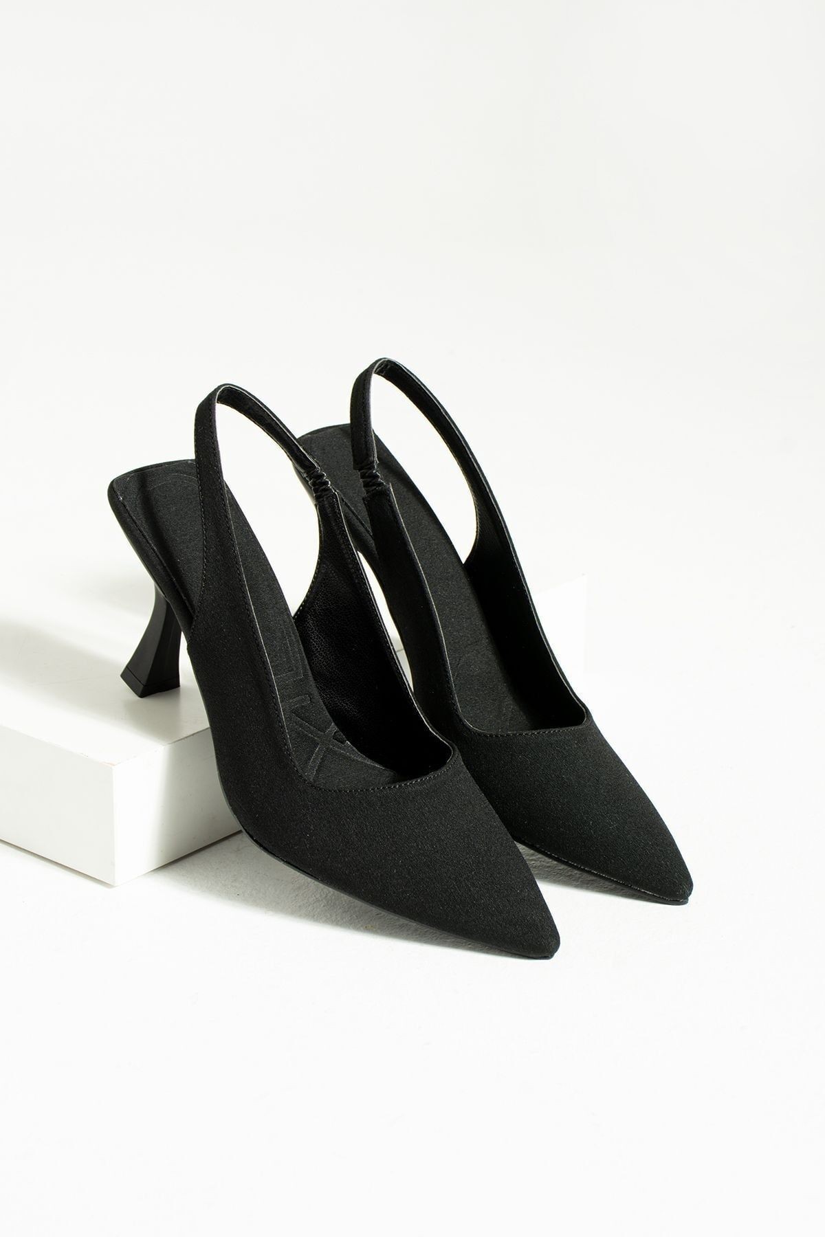 DUXAL SHOES Bej Deri Topuklu Ayakkabı