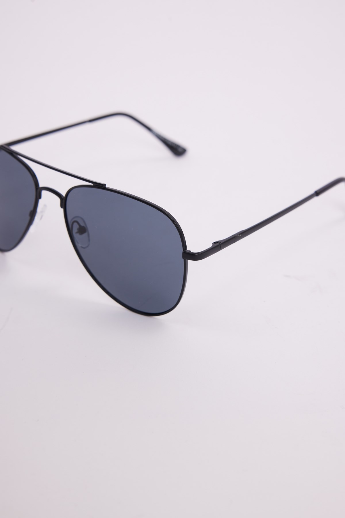 TUDORS Unisex Oval Damla Model Siyah Çerçeveli Uv 400 Korumalı Güneş Gözlüğü görsel 5