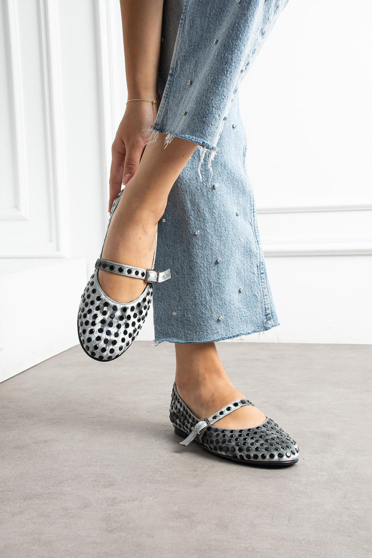 DUXAL SHOES Ruby Kadife Taş Detaylı Bilekten Bağlamalı Kadın Babet görsel 6