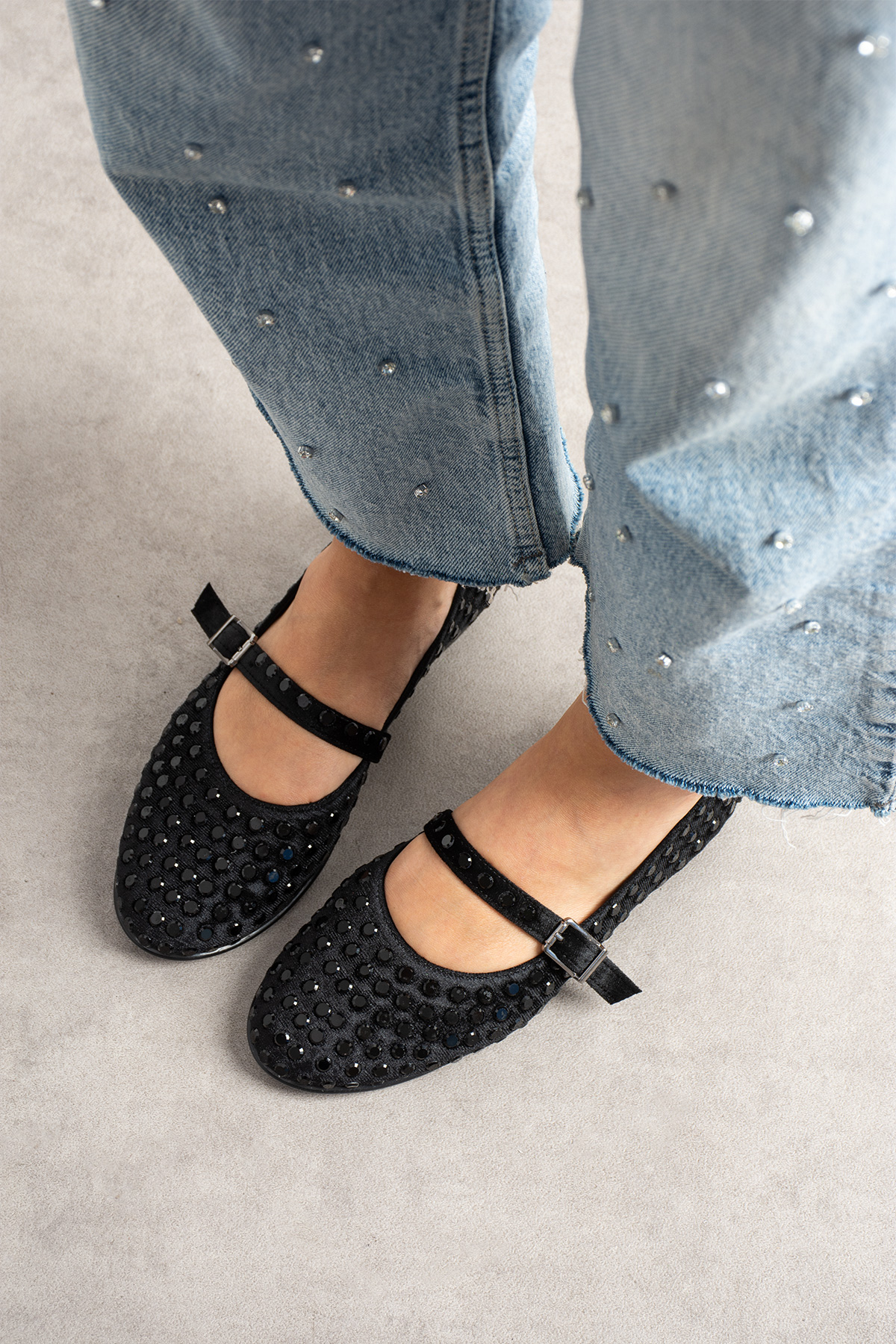 DUXAL SHOES Ruby Kadife Taş Detaylı Bilekten Bağlamalı Kadın Babet görsel 2