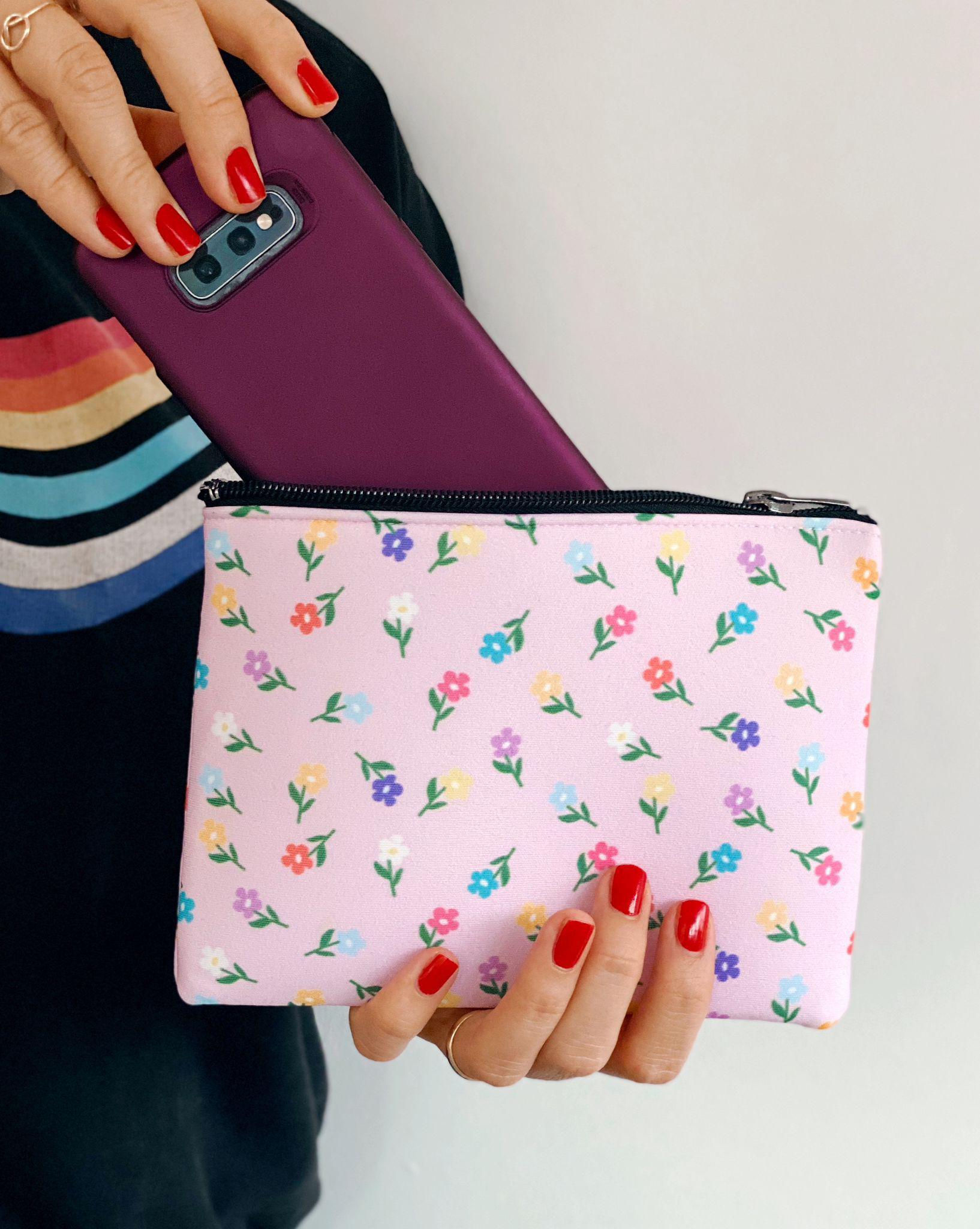Bikutumutluluk Rengarenk Çiçekli Makyaj Çantası Clutch
