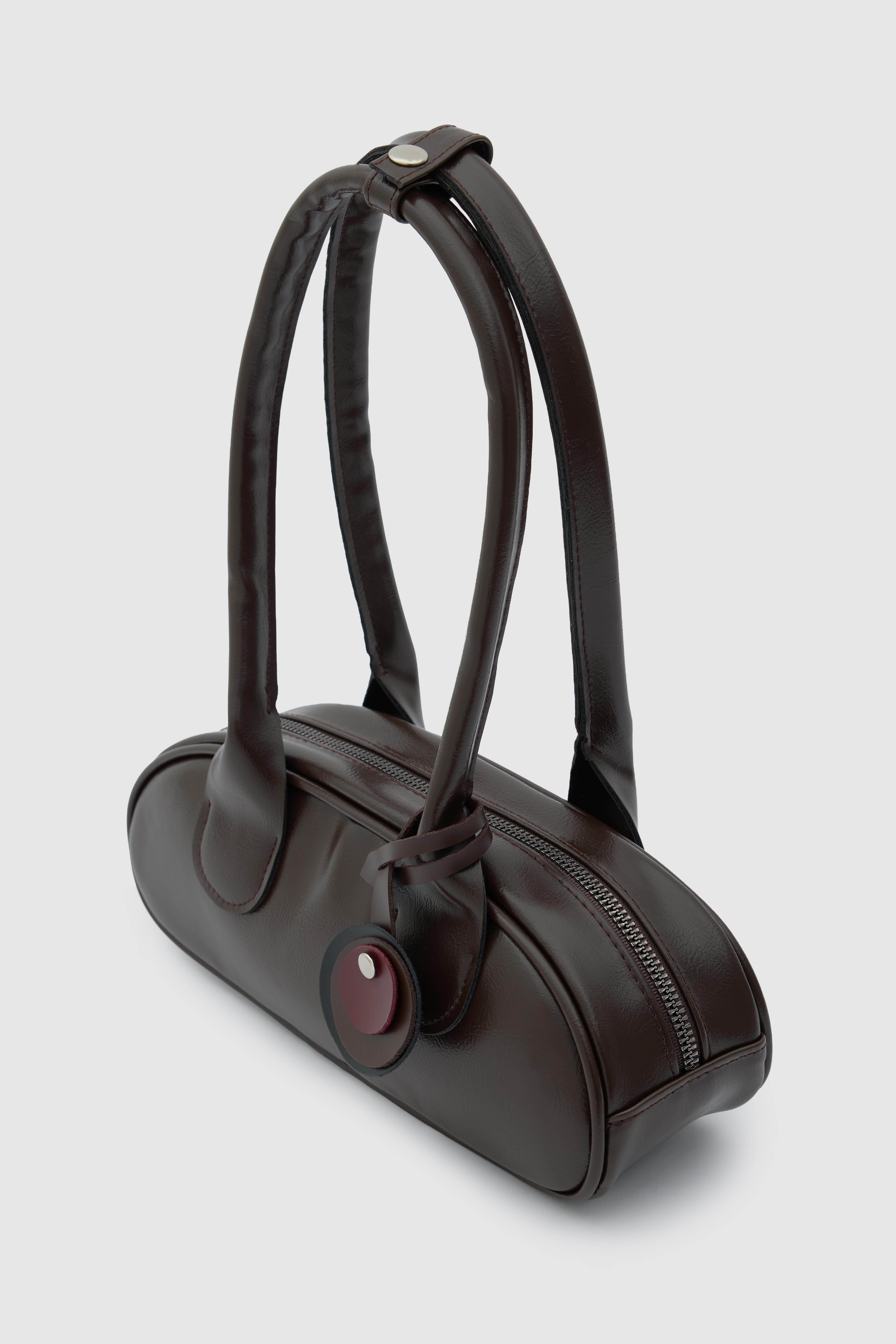 Shulebags Lisse Charmlı Oval Baget Çanta Acı Kahve görsel 5