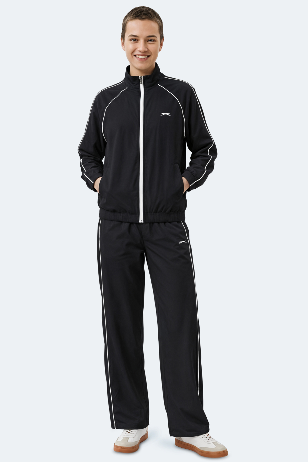SLAZENGER REVEL Kadın Dik Yaka Fermuarlı Siyah Eşofman Takımı