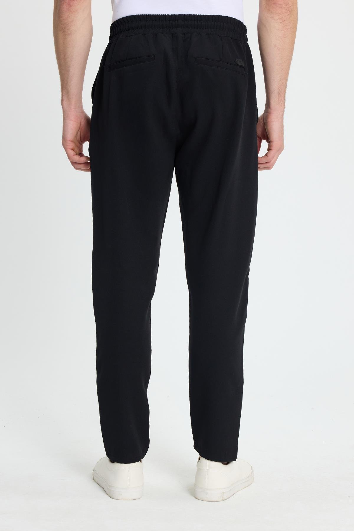 TUDORS Erkek Regular Fit Beli Lastikli Bağcıklı Jogger Siyah Pantolon Rahat Kesim Yan Cepli görsel 7