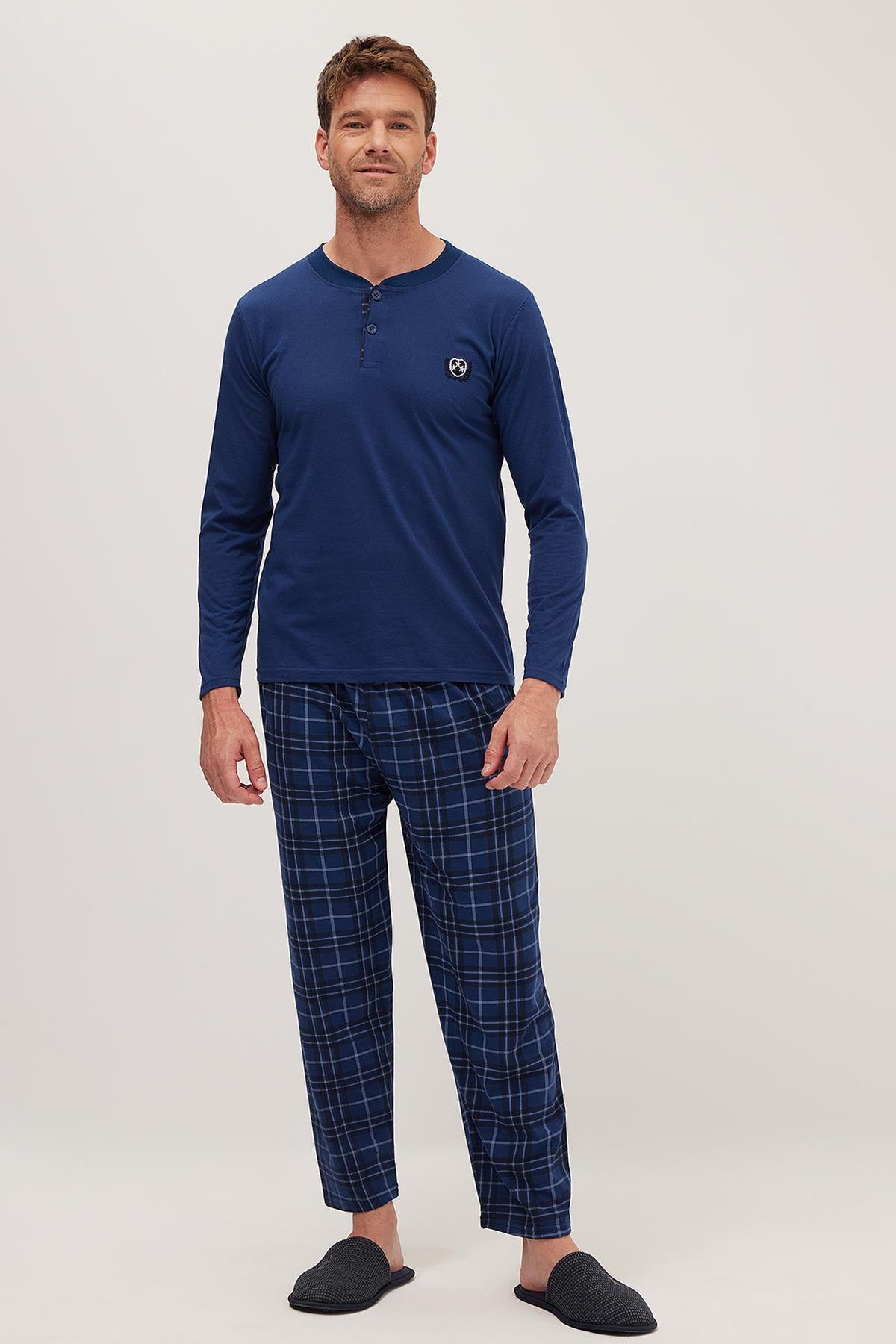 TUDORS Erkek Regular Fit Pamuklu Düğmeli Yaka Beli Lastikli Desenli İndigo Pijama Takımı görsel 5