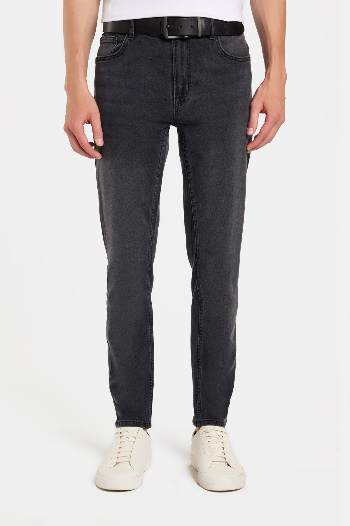 TUDORS Erkek Regular Fit Normal Kesim Denim Yıkamalı Düz Paça Gri Jean Pantolon