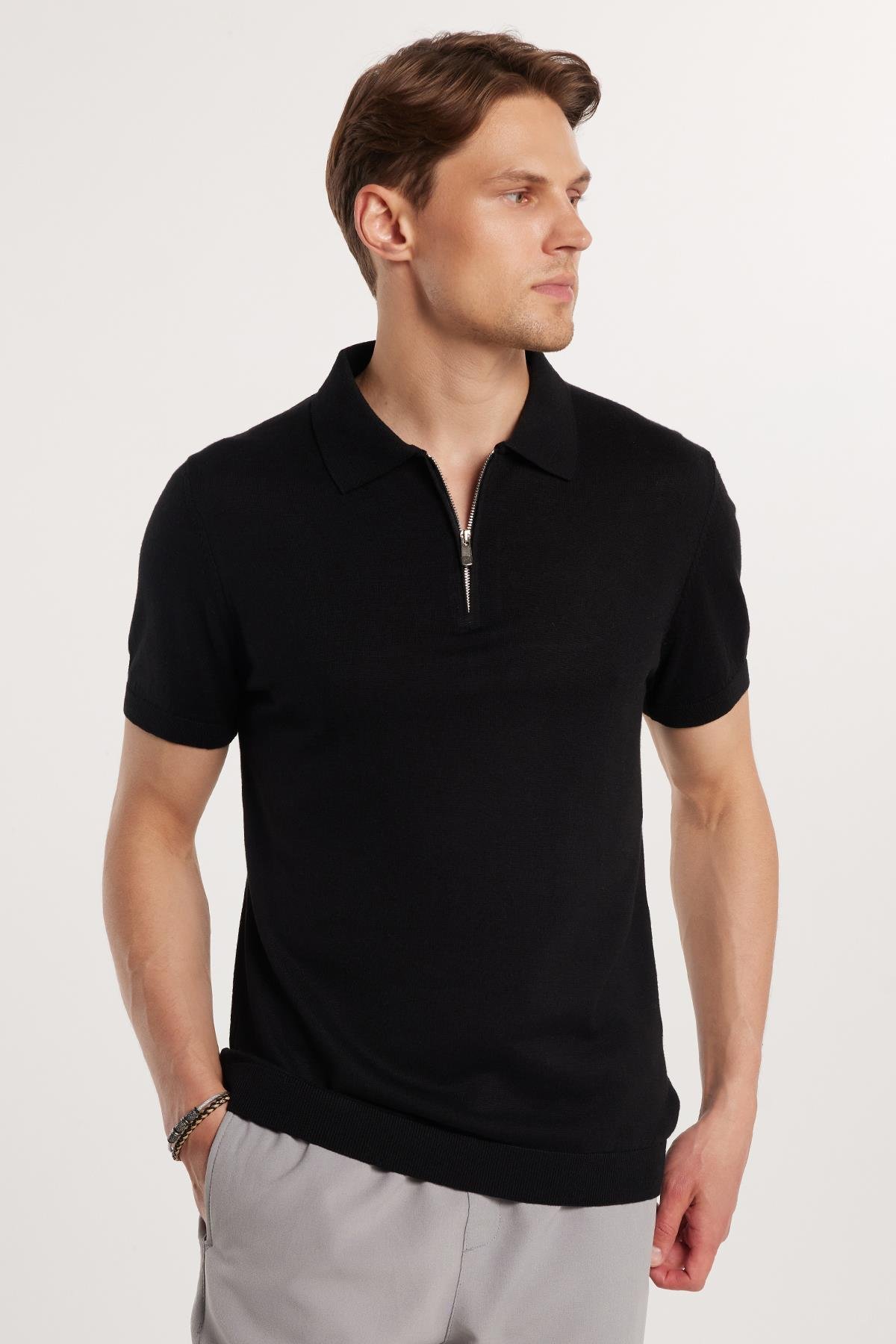 TUDORS Erkek Slim Fit Dar Kesim Pamuklu Örme Triko Fermuarlı Siyah Polo Yaka Tişört