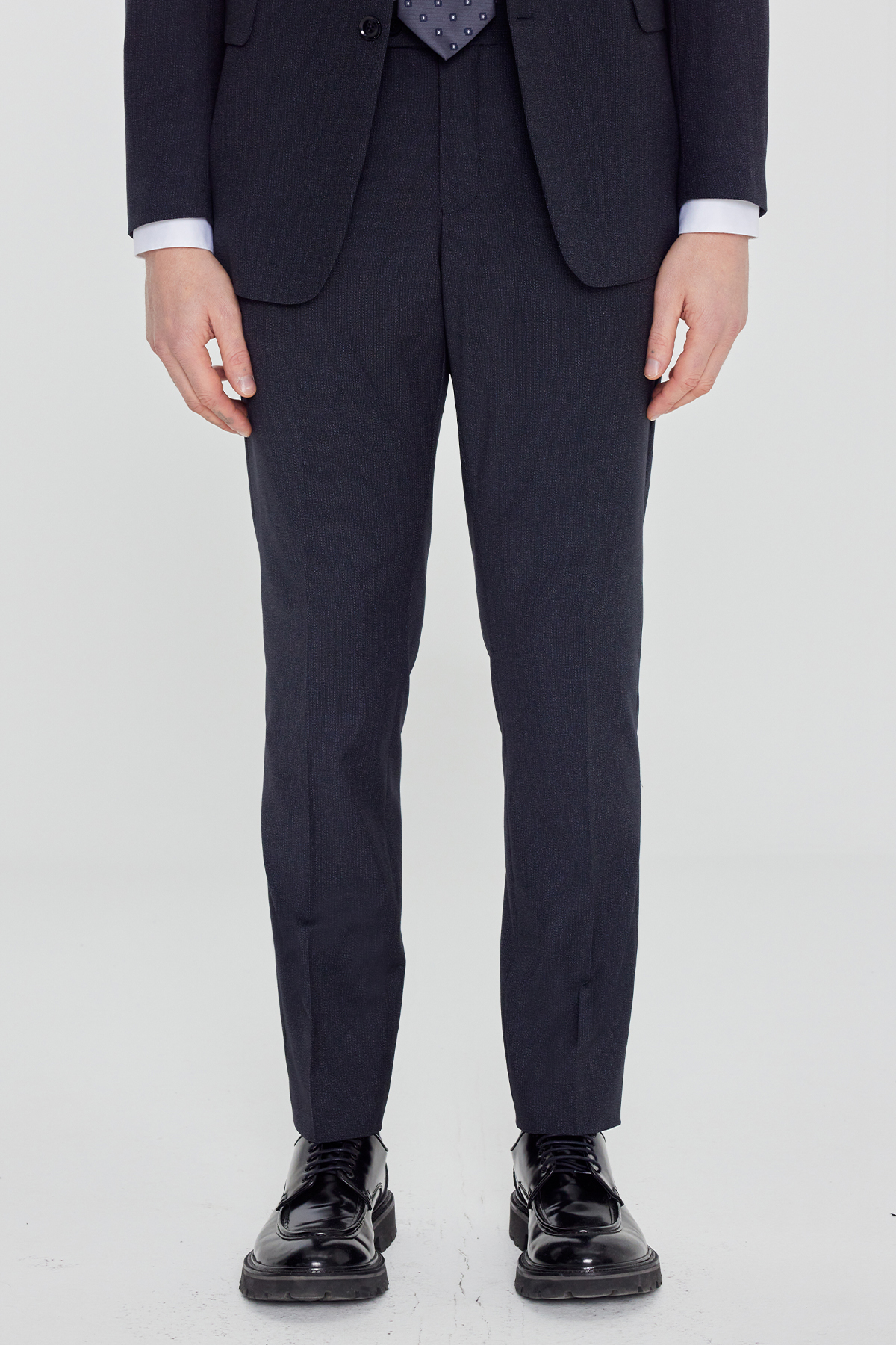 Altınyıldız Classics Erkek Lacivert Slim Fit Dar Kesim Mono Yaka Kapak Cep Esnek Takım Elbise görsel 5