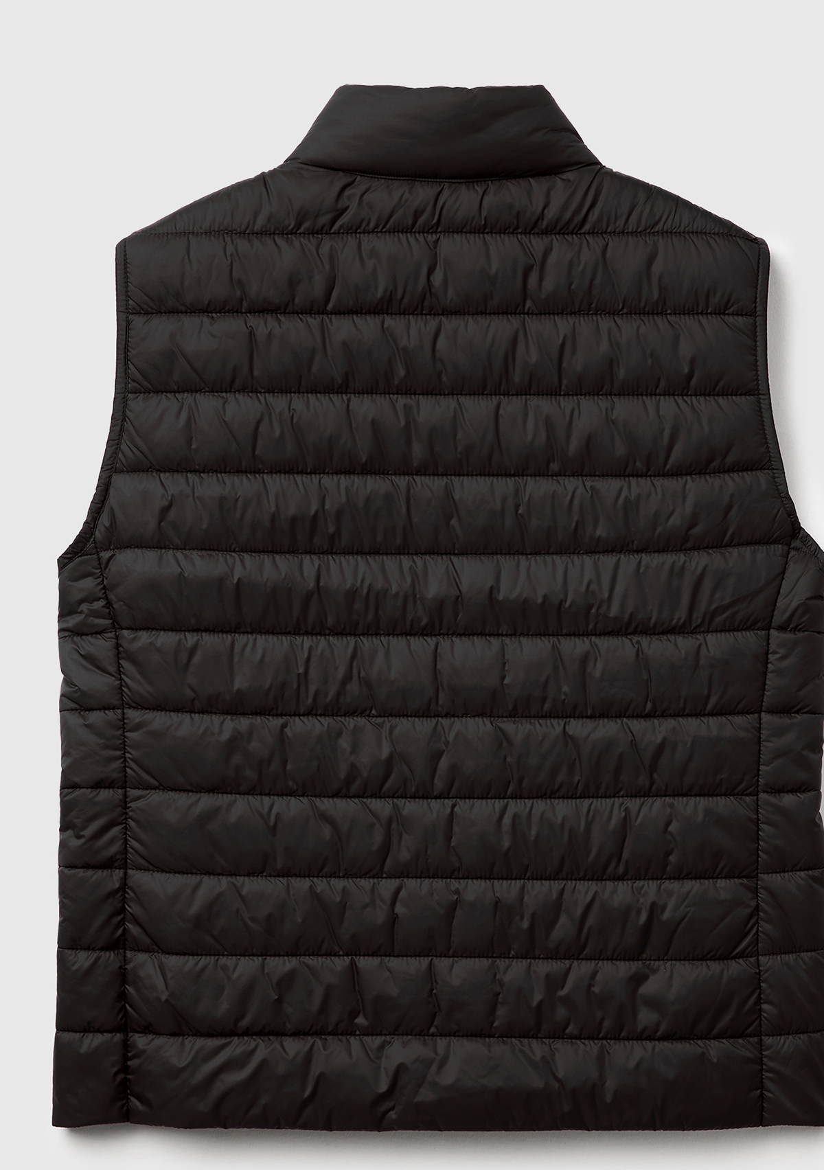 United Colors Of Benetton Kadın Siyah Polyester Dolgulu Fermuarlı Slim Fit Pufa Yelek görsel 4