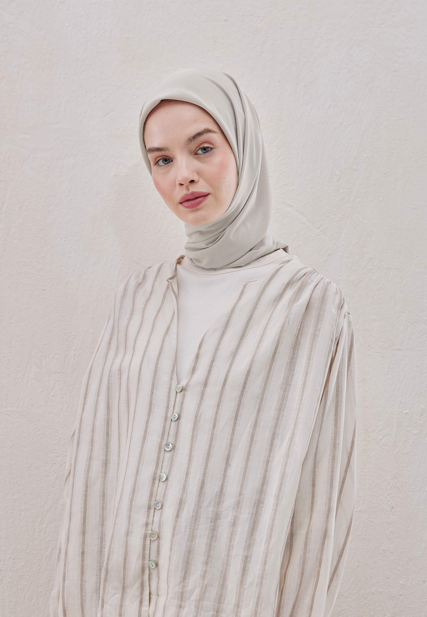 Fresh Scarfs Pamuk İpek Eşarp Açık Gri görsel 3