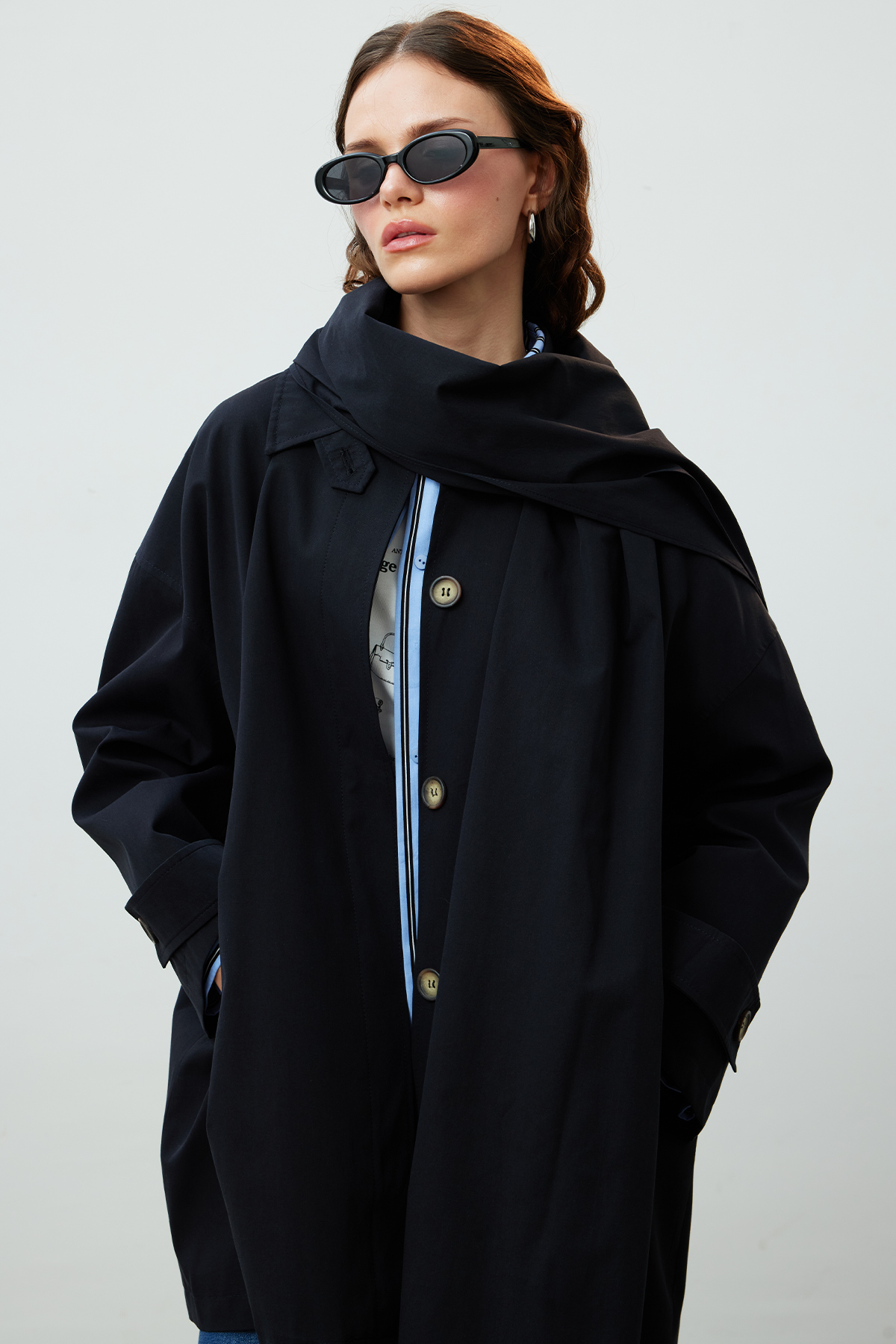 Manuka Stokholm Şal Detaylı Oversize Trençkot Siyah görsel 2