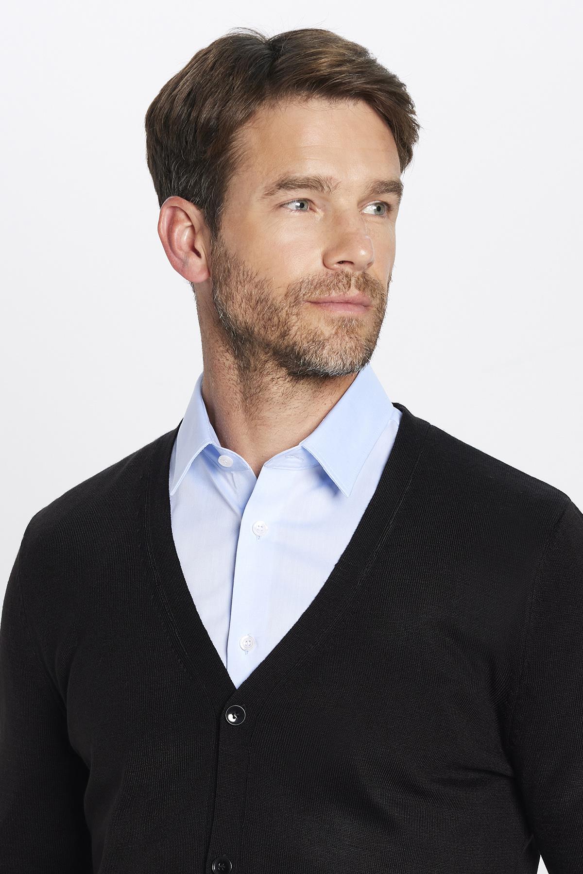 TUDORS Slim Fit Dar Kesim Düğmeli Düz Tüylenmeyen Yumuşak Dokulu Erkek Hırka görsel 3
