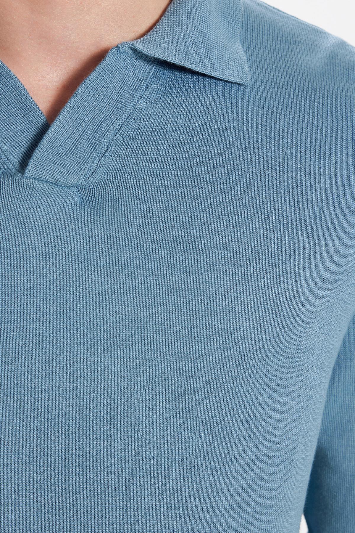 TUDORS Erkek Standart Fit Normal Kesim Polo V Yaka İndigo Triko Kazak görsel 3