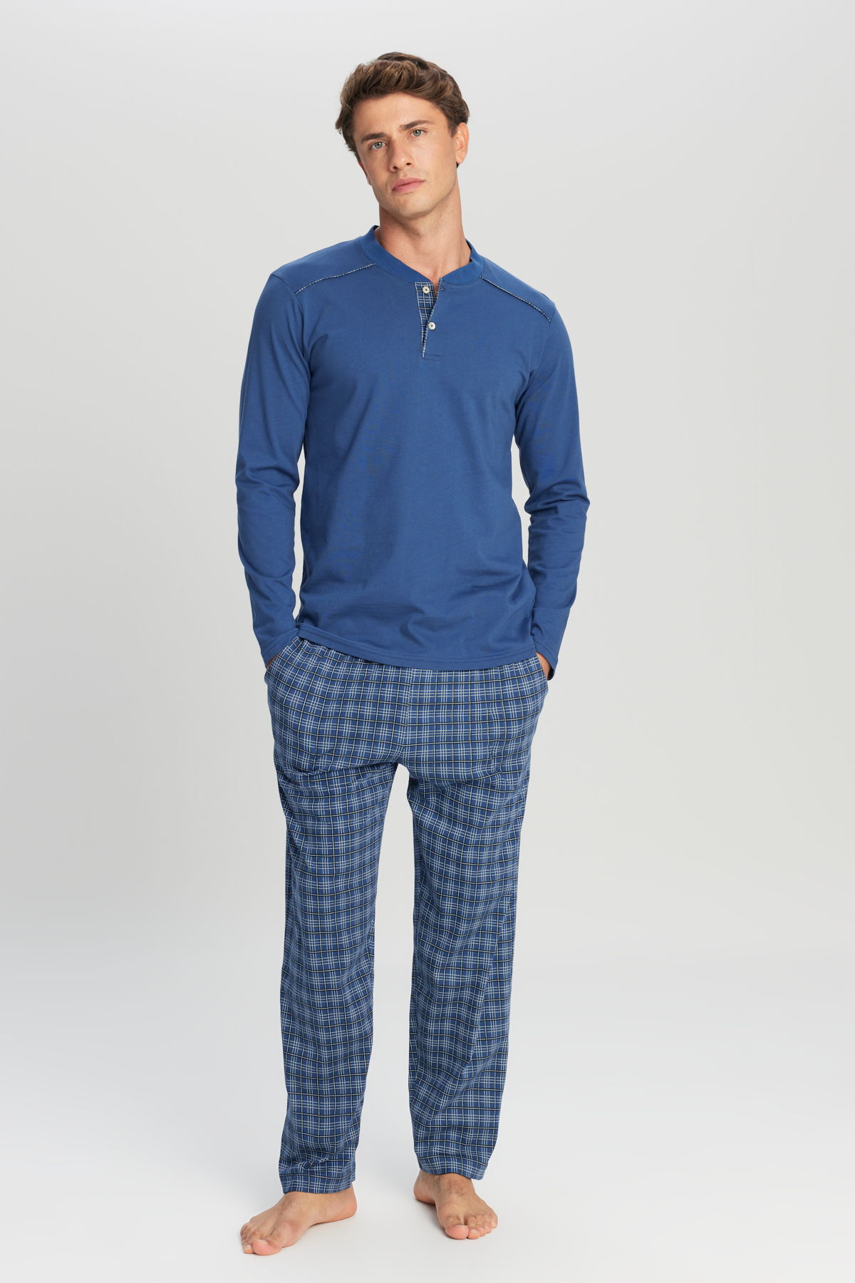 AC&Co / Altınyıldız Classics Erkek İndigo %100 Pamuk Standart Fit Hakim Yaka Desenli Cepli Pijama Takımı
