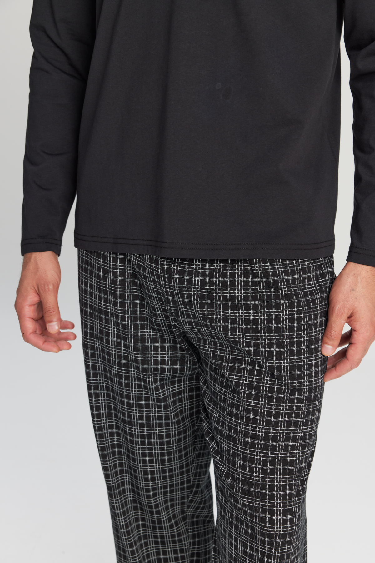 AC&Co / Altınyıldız Classics Erkek Siyah %100 Pamuk Standart Fit Hakim Yaka Desenli Cepli Pijama Takımı görsel 4