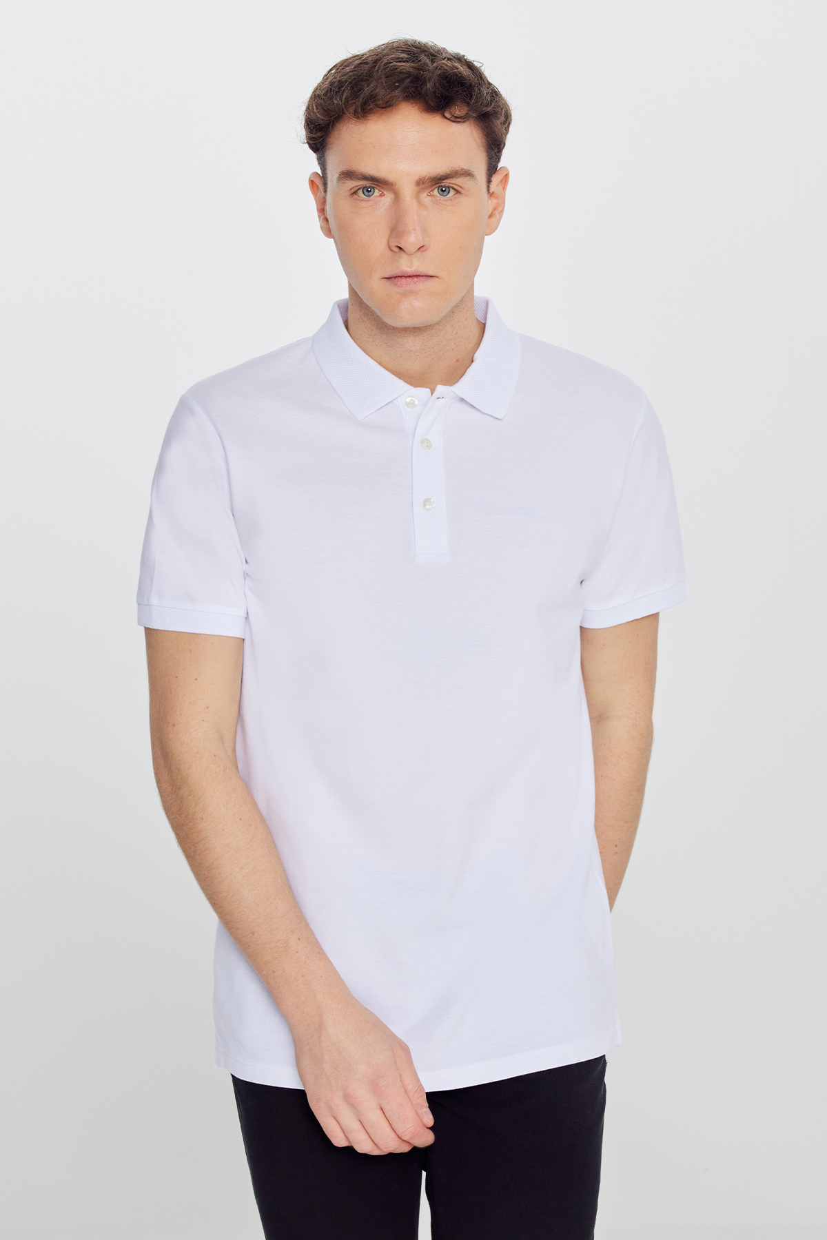 AC&Co / Altınyıldız Classics Erkek Beyaz Slim Fit Dar Kesim Polo Yaka %100 Pamuk Kısa Kollu Tişört görsel 5