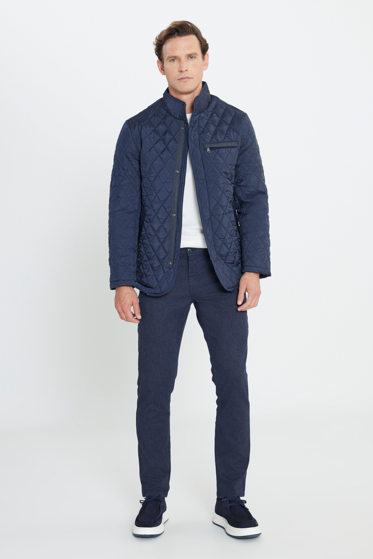 Altınyıldız Classics Erkek Lacivert Standart Fit Normal Kesim Dik Yaka Desenli Kapitone Overcoat görsel 2