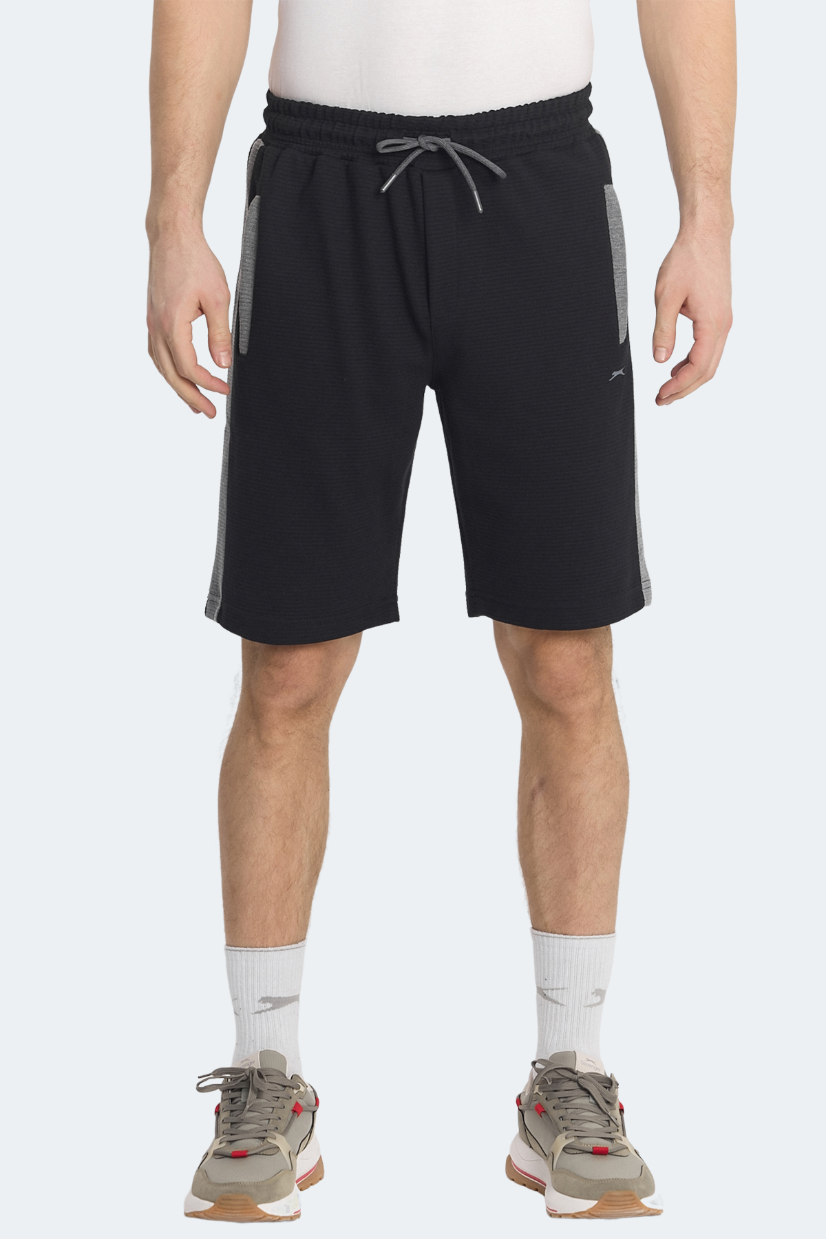 SLAZENGER NANDO I Erkek Cepli Siyah Şort görsel 2