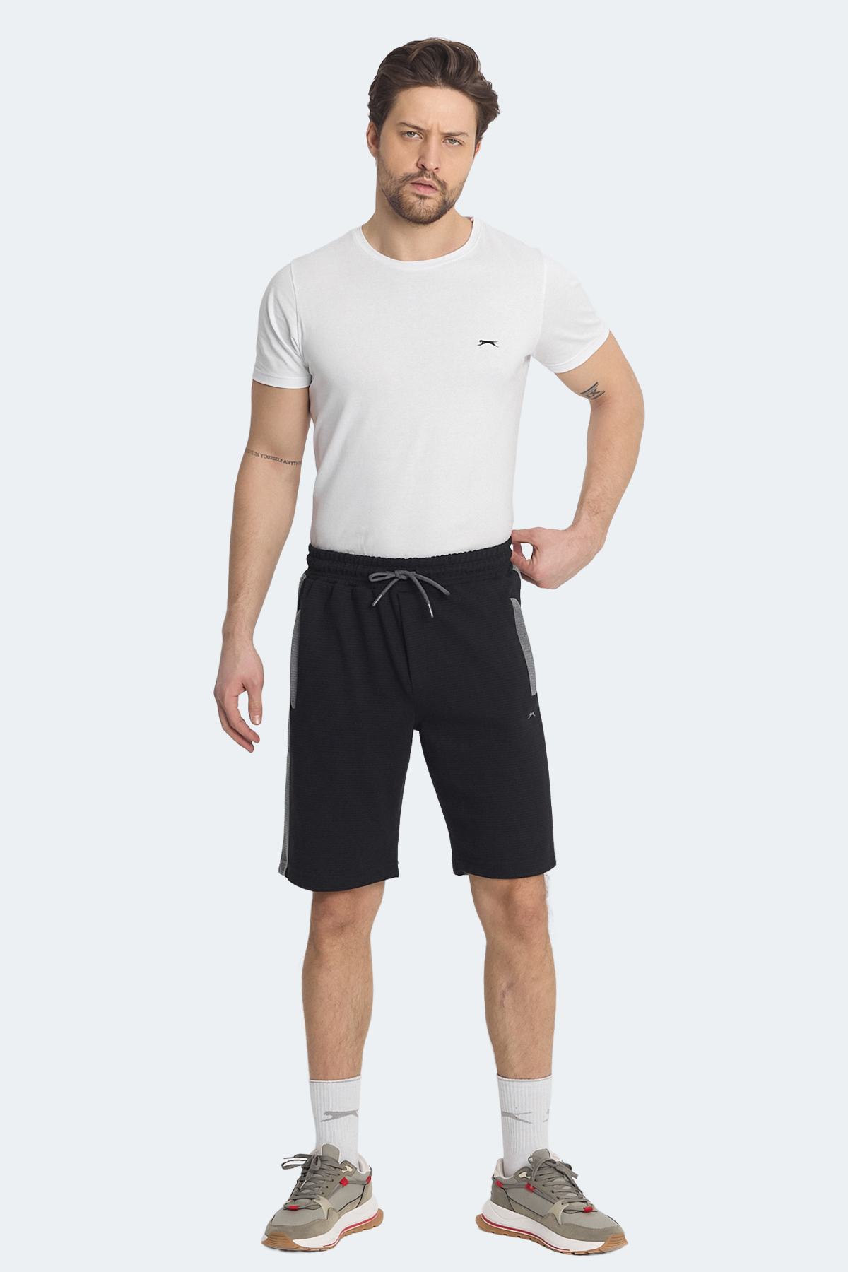 SLAZENGER NANDO I Erkek Cepli Siyah Şort görsel 4