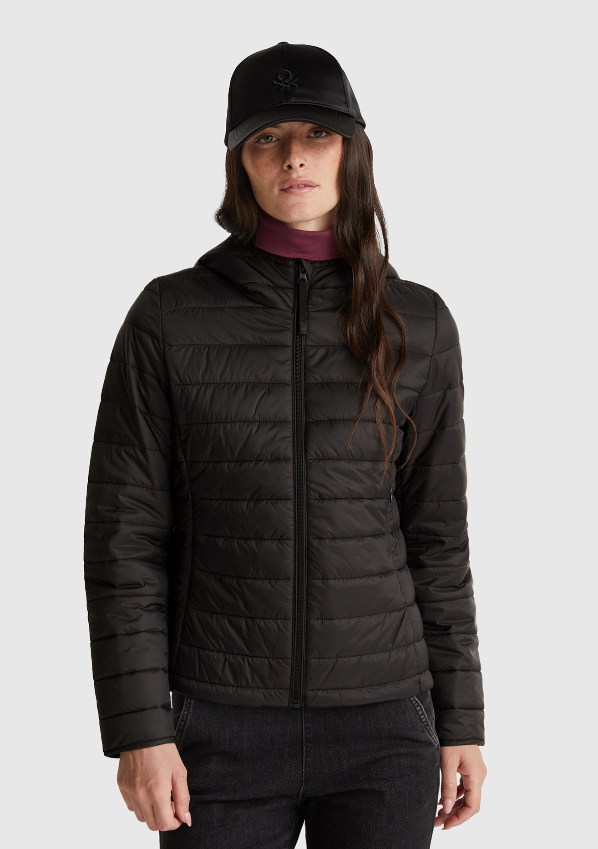 United Colors Of Benetton Kadın Siyah Polyester Dolgulu Feramuarlı Kapüşonlu Slim Fit Puffer Mont