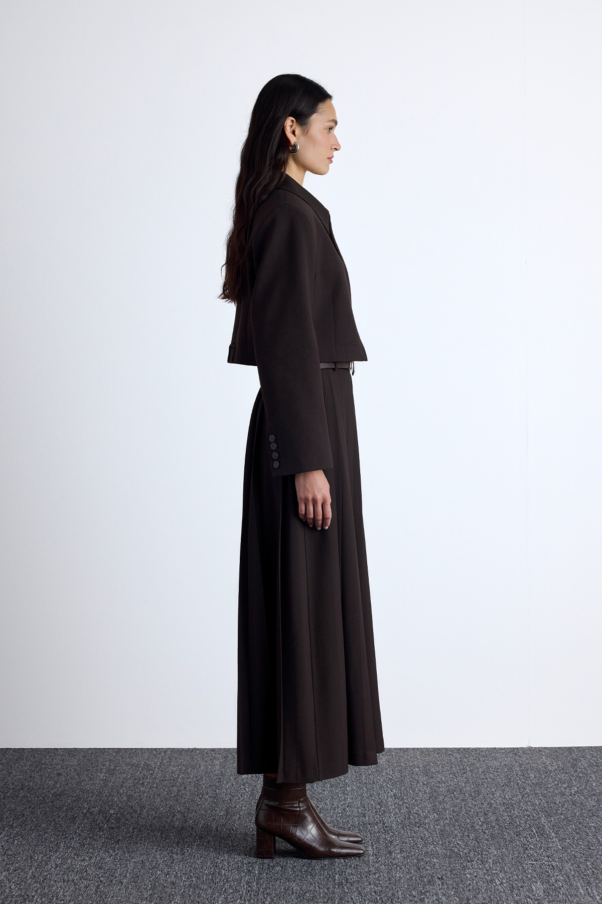 Manuka Klasik Kesim Crop Blazer Ceket Acı Kahve görsel 6