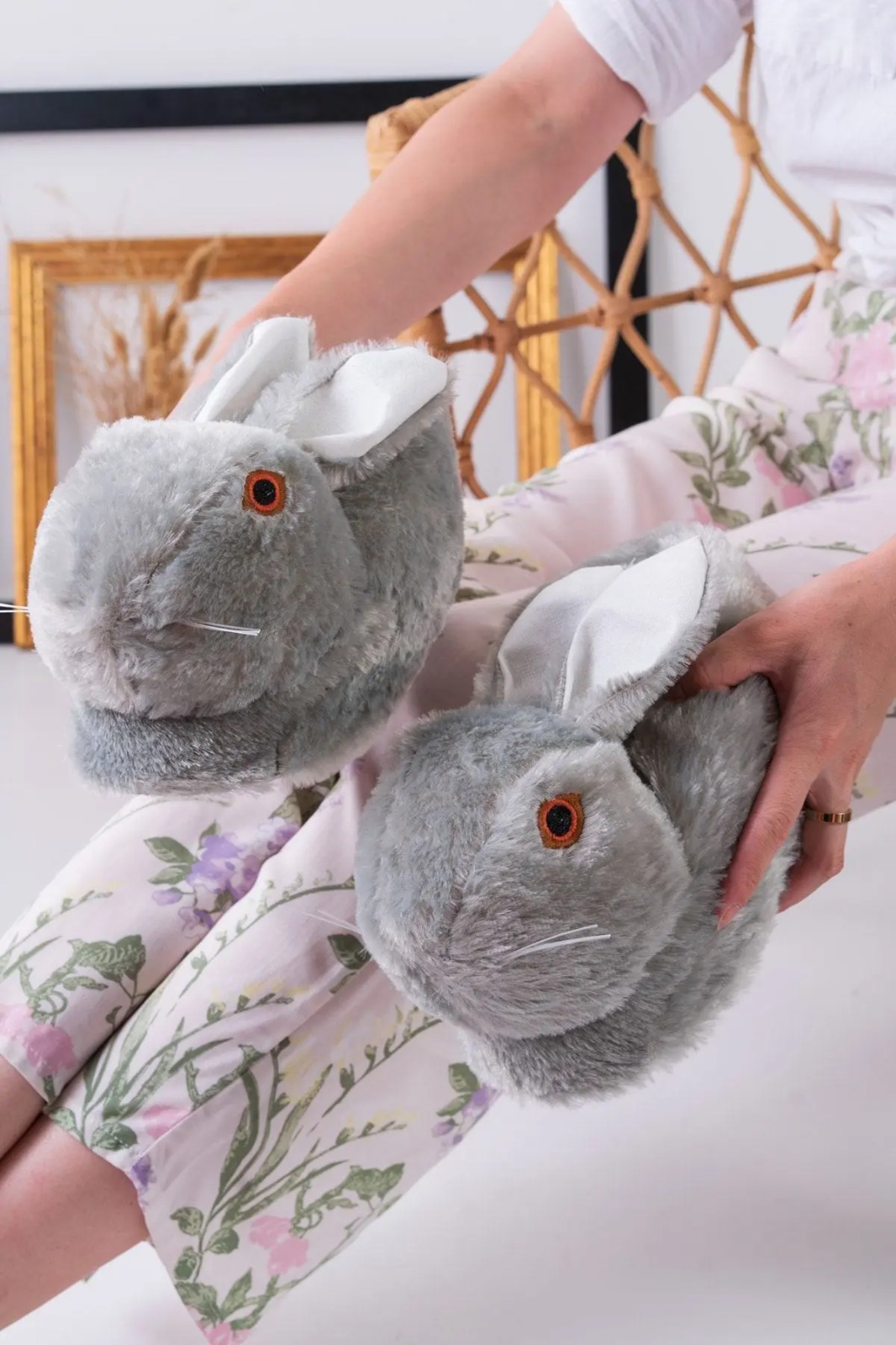 Slipcat Tavşan Figürlü Gri Pelüş Panduf Ev Pandufu Unisex