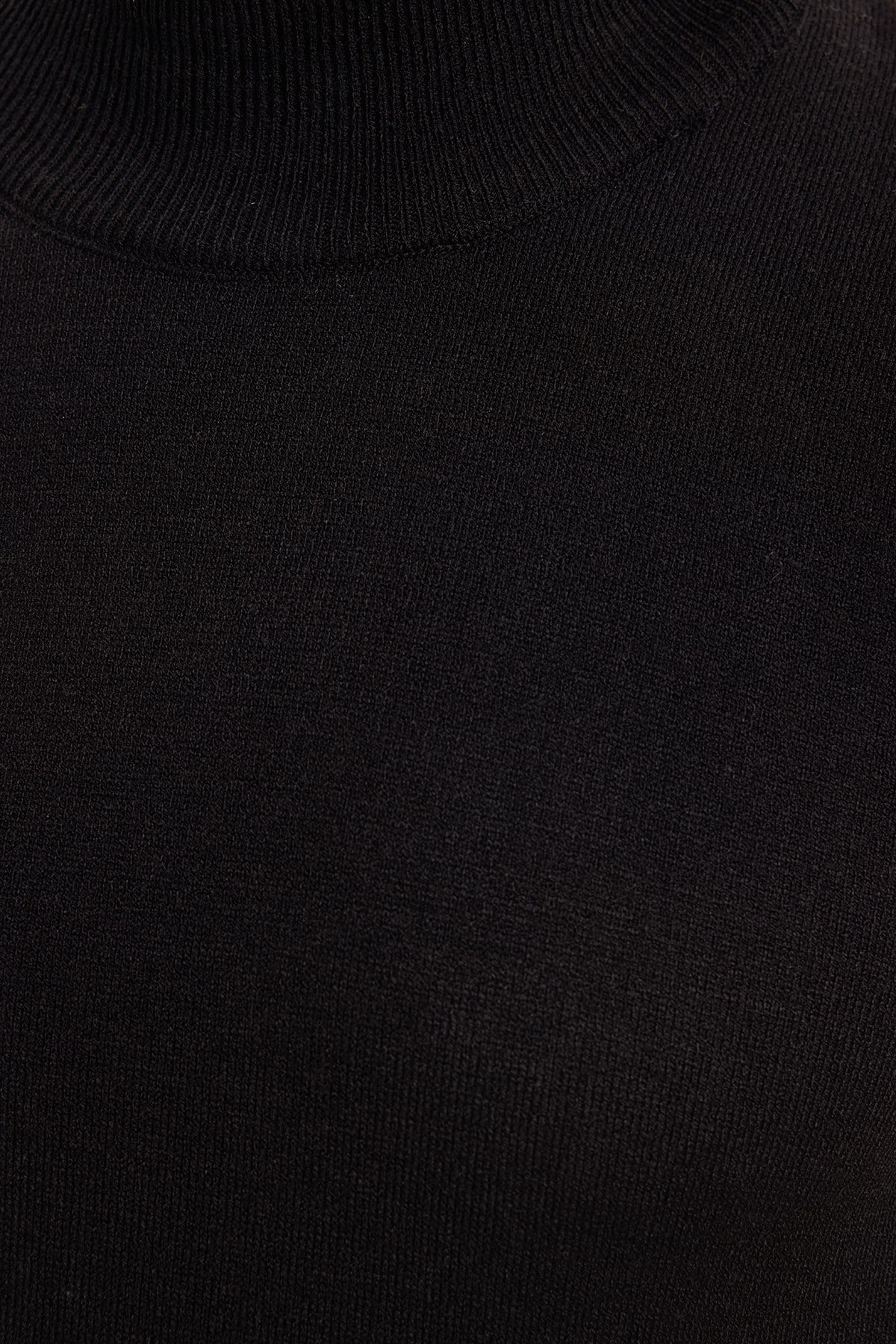 TUDORS Erkek Slim Fit Dar Kesim Yumuşak Dokulu Tüylenmeyen Siyah Yarım Balıkçı Yaka Triko Kazak görsel 5