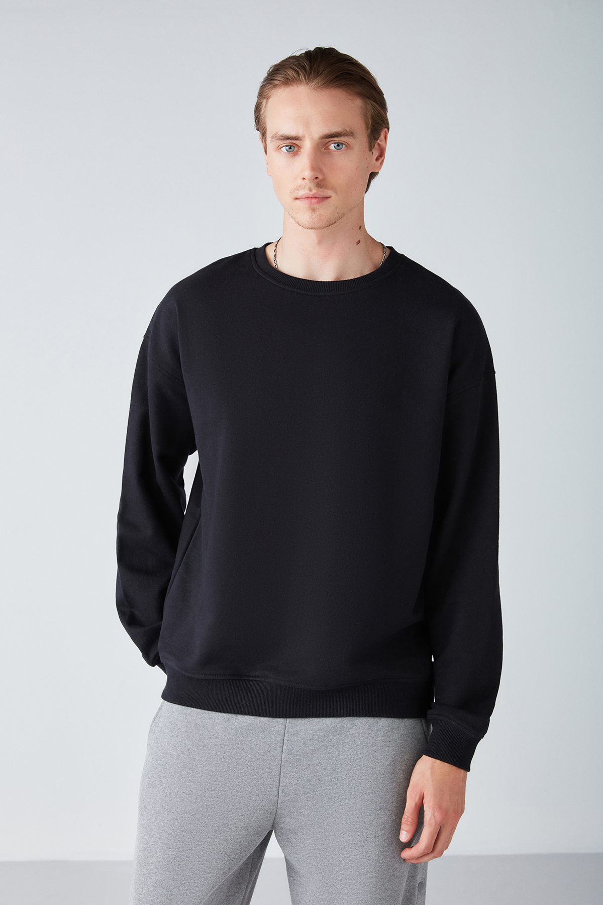 GRIMELANGE Stephan Erkek Yumuşacık Kumaşlı organik Pamuklu Oversize Fit Yuvarlak Yakalı SİYAH Sweatshirt görsel 3