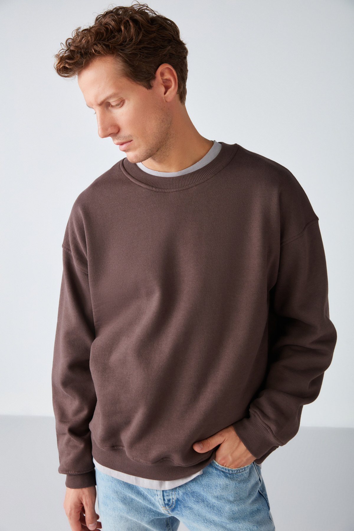 GRIMELANGE Stephan Erkek Yumuşacık Kumaşlı organik Pamuklu Oversize Fit Yuvarlak Yakalı KAHVERENGİ Sweatshirt görsel 5