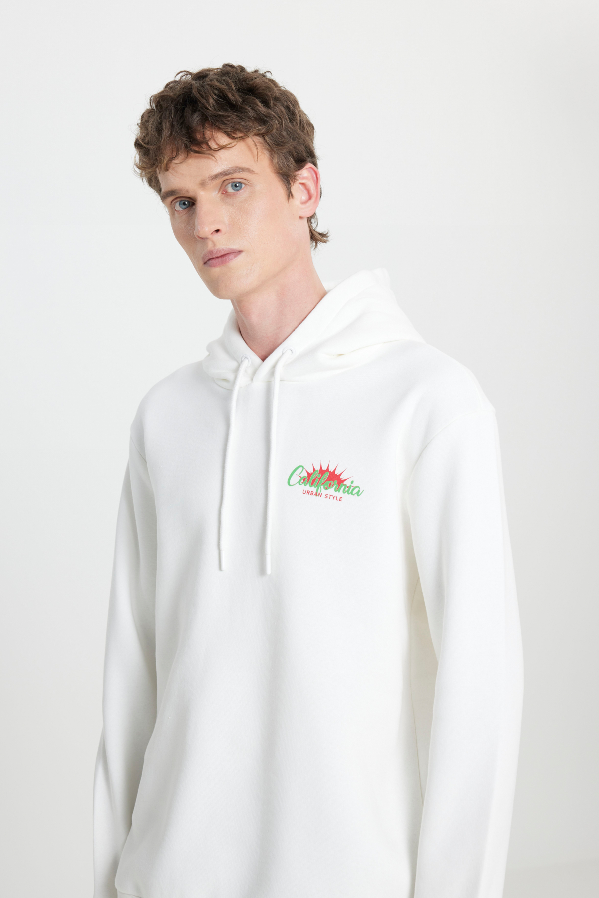 Riders by Lee Regular Fit Kapüşonlu Şardonlu Kırık Beyaz Sweatshirt görsel 5