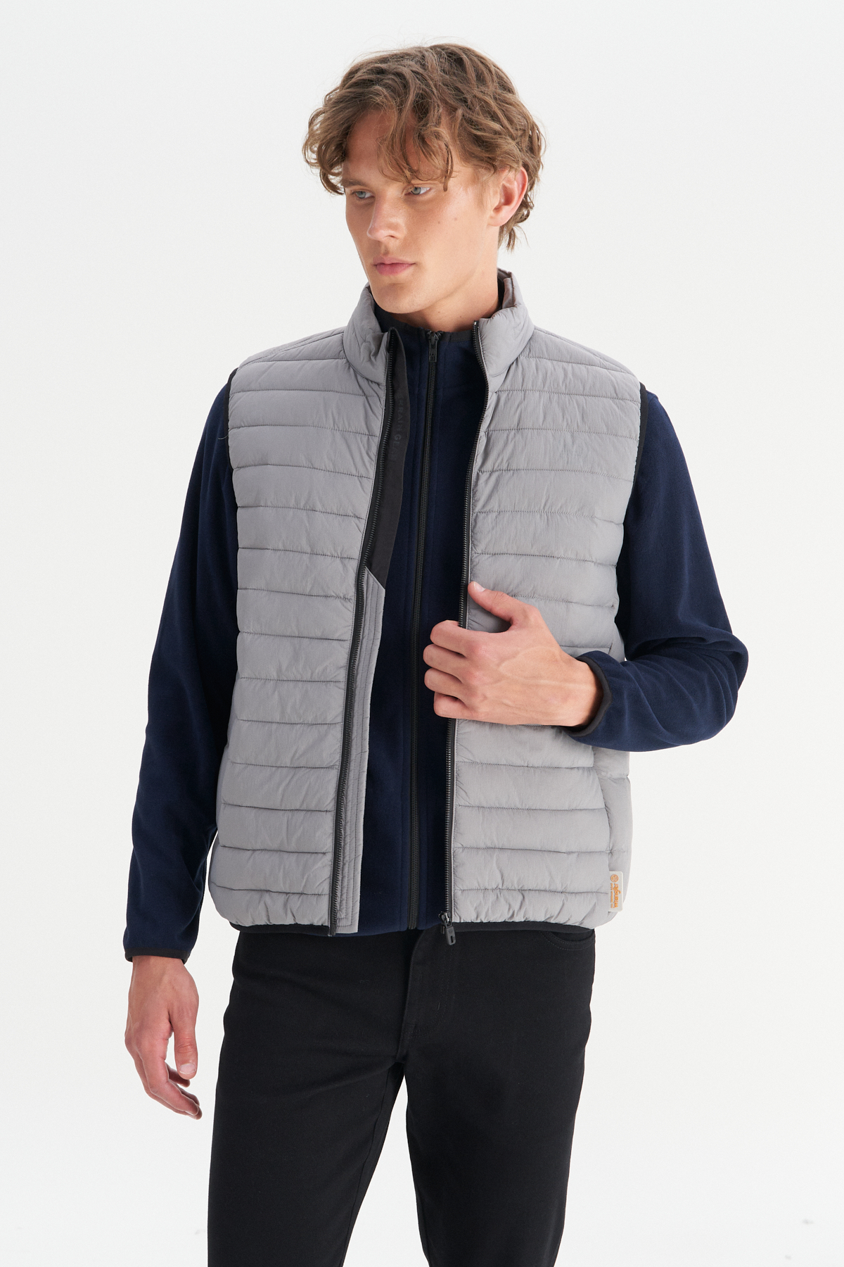 Wrangler Regular Fit Normal Kesim Dik Yaka Cepli Şişme Yelek