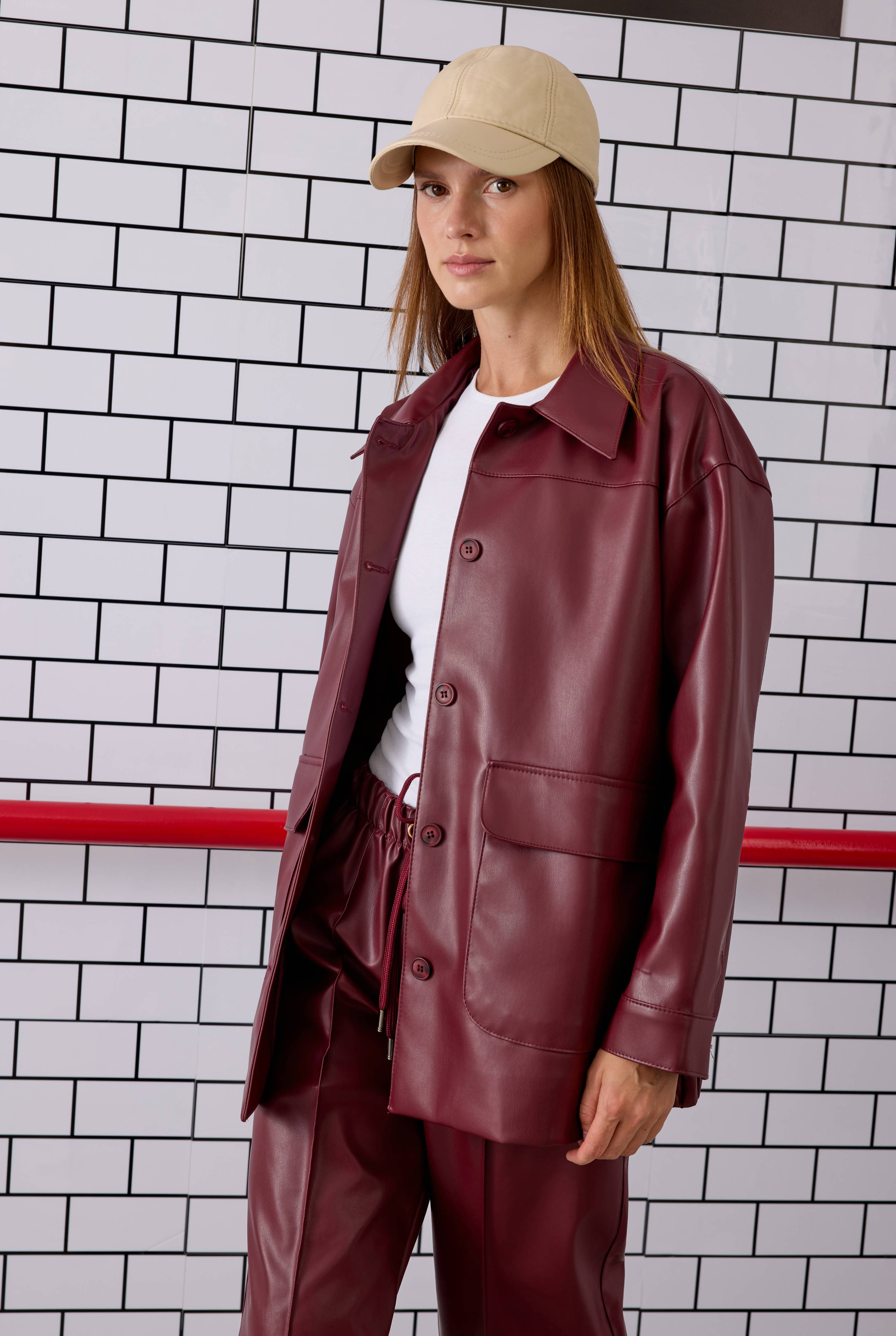 HE-QA Spor Kesim Deri Ceket Bordo görsel 3