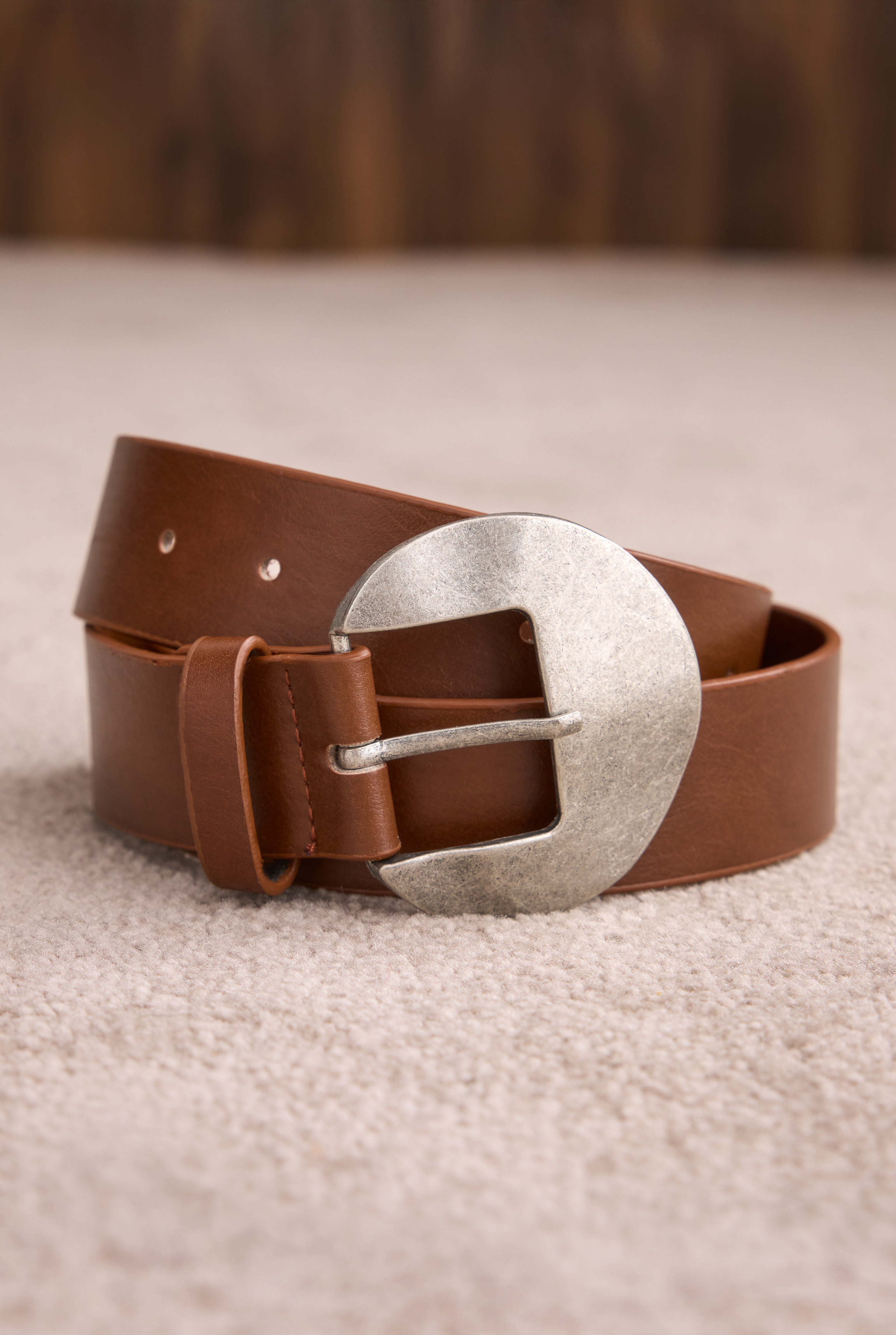 HE-QA Oval Metal Tokalı Kemer Taba görsel 2
