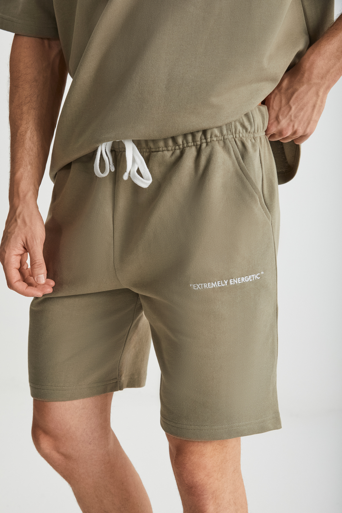 GRIMELANGE Erkek 2'Li Set Comfort Fit Rahat Kalıp Yazı Nakışlı Şardonsuz HAKİ Eşofman Takımı görsel 4