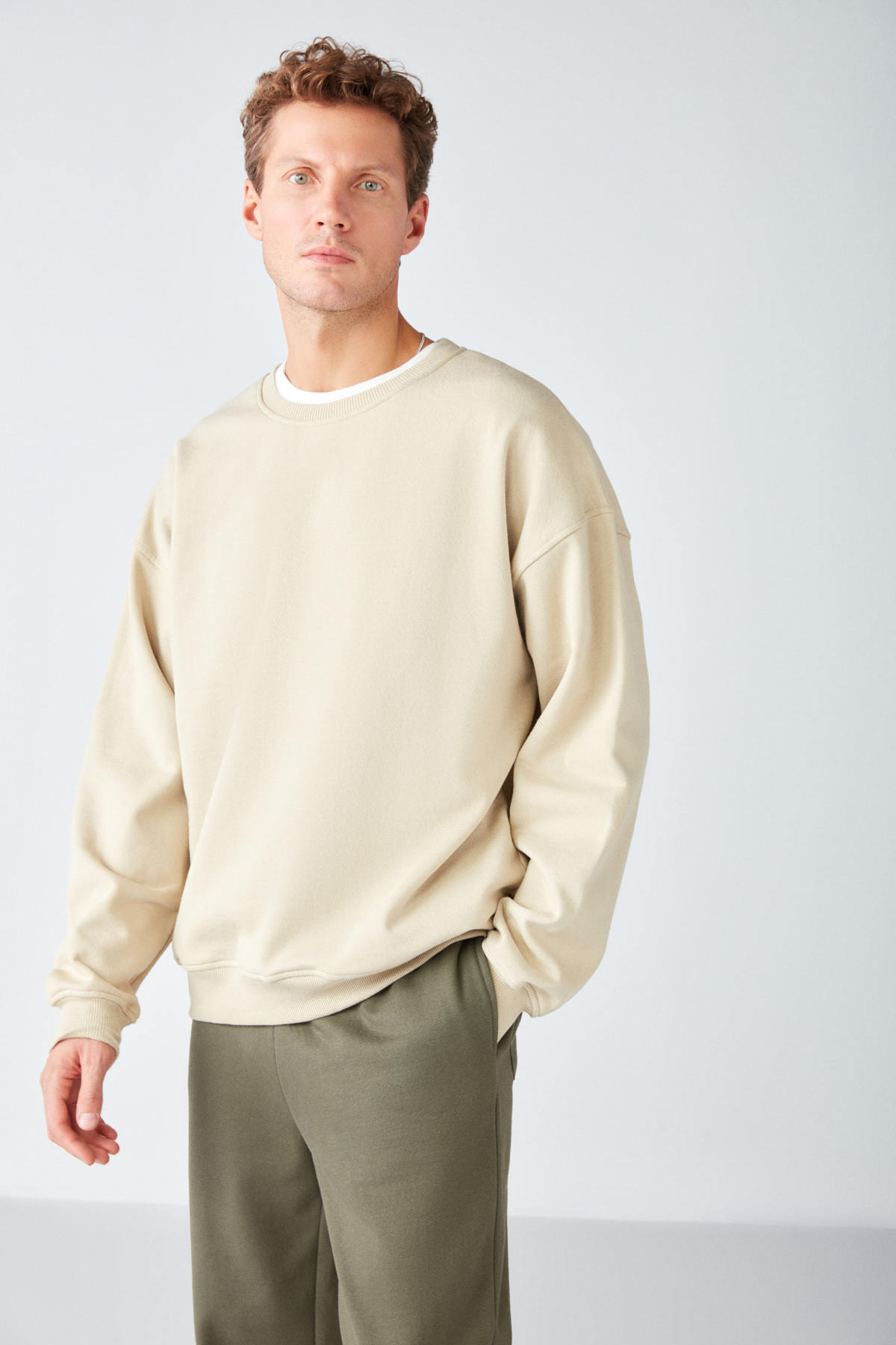 GRIMELANGE Stephan Erkek Yumuşacık Kumaşlı organik Pamuklu Oversize Fit Yuvarlak Yakalı BEJ Sweatshirt görsel 3