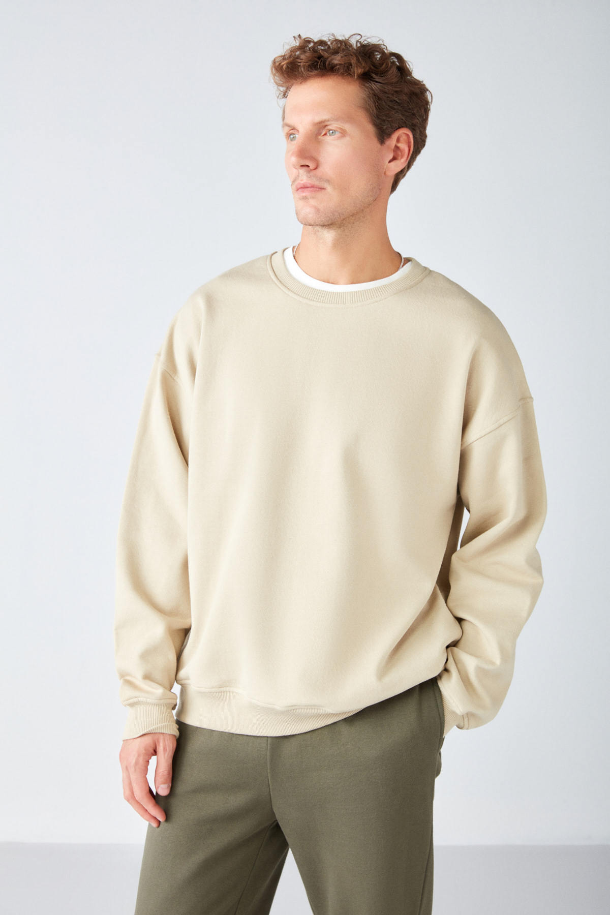 GRIMELANGE Stephan Erkek Yumuşacık Kumaşlı organik Pamuklu Oversize Fit Yuvarlak Yakalı BEJ Sweatshirt görsel 4